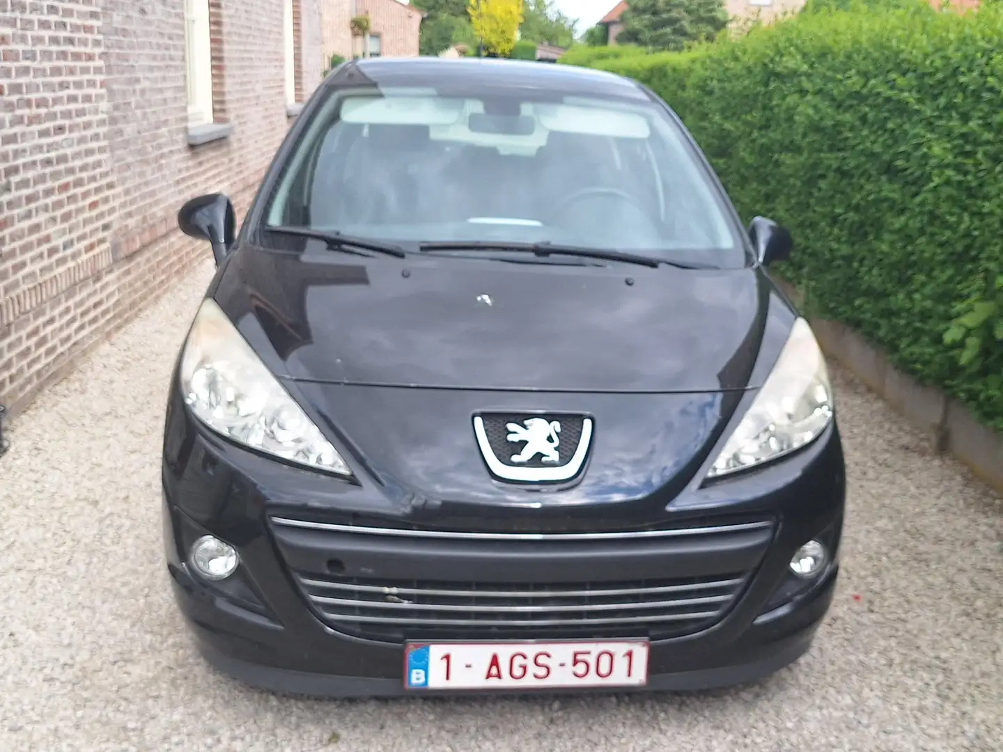 Peugeot 207 Noir - 1