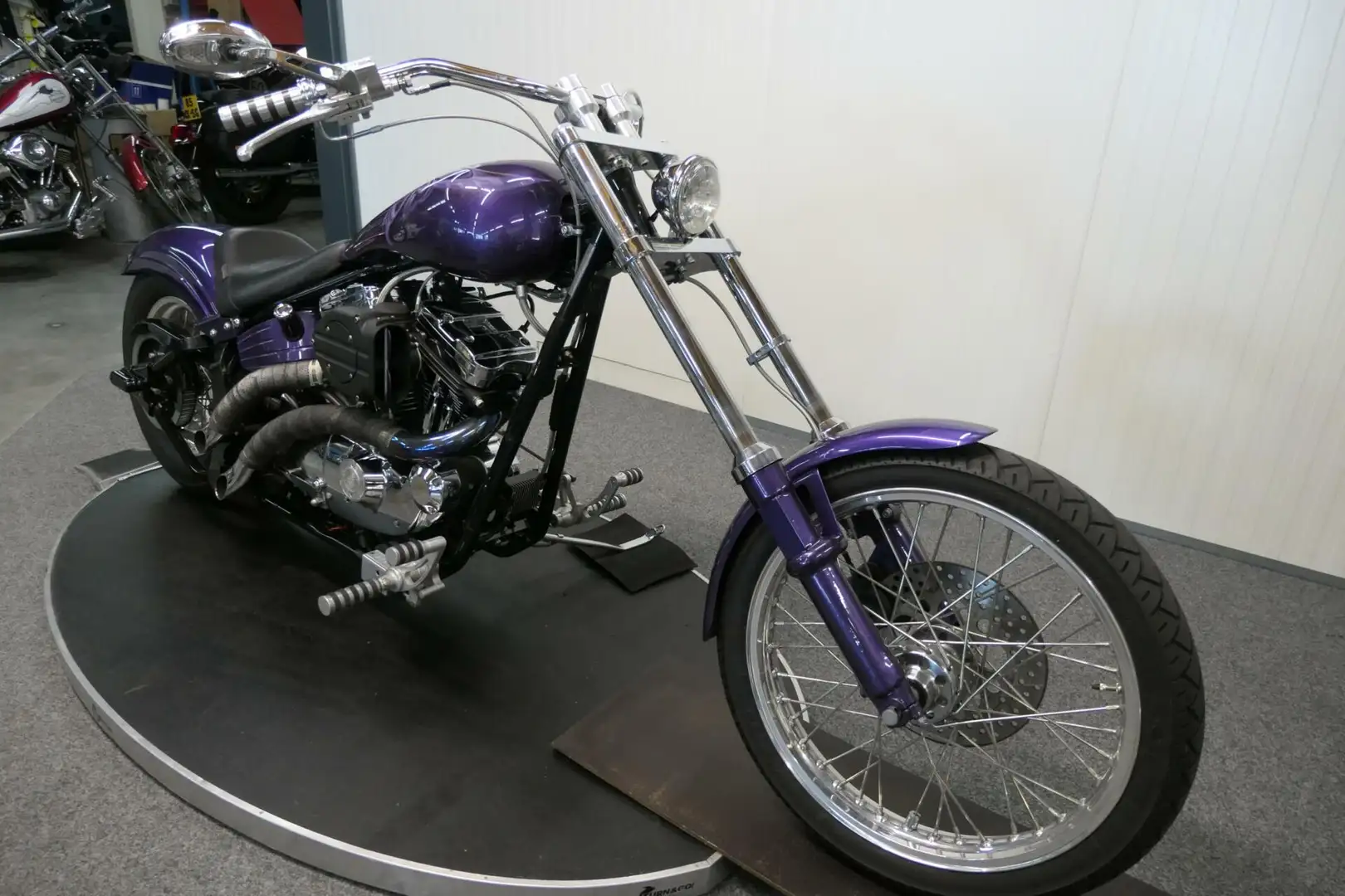 Harley-Davidson Eigenbouw Paars - 2