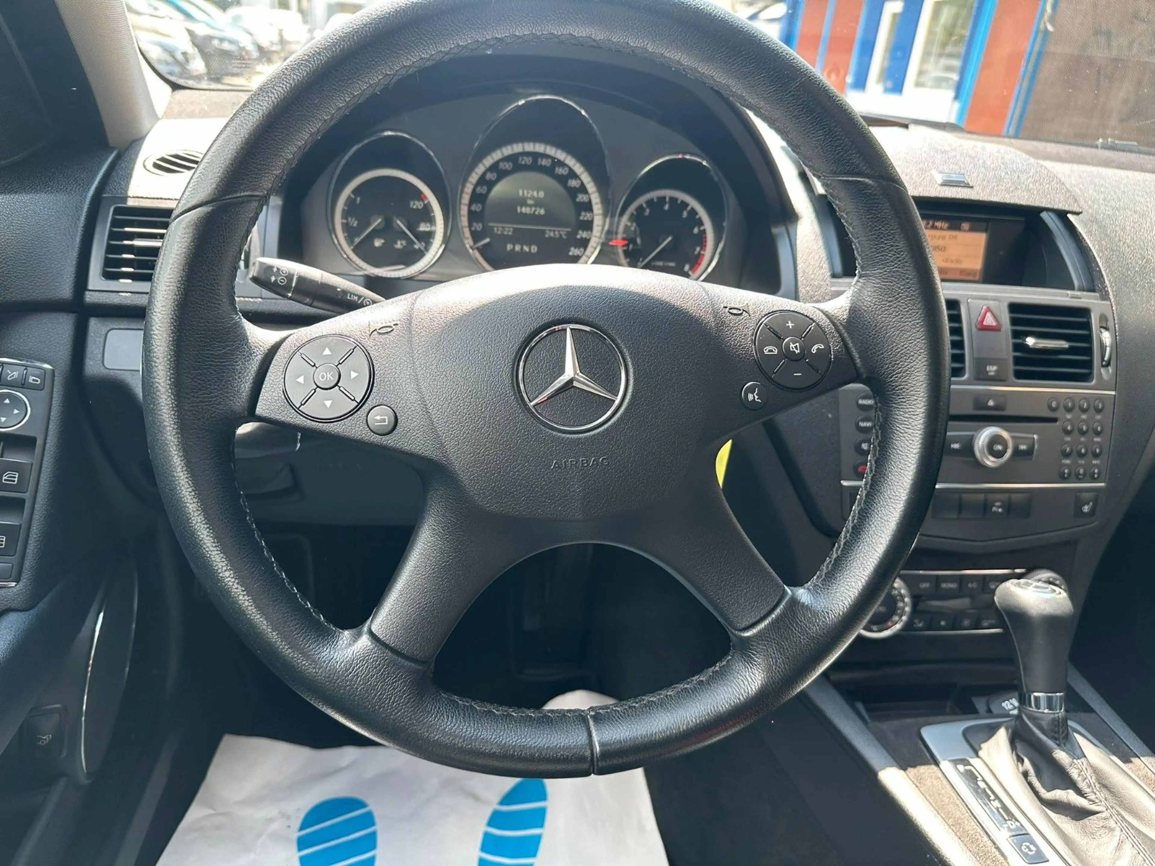 Mercedes-Benz C 250 CGI BlueEfficiency*Aut*Leder*Klima*PDC*Top — photo 11