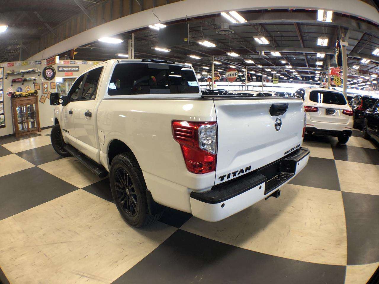 2018 Nissan Titan Crew Cab