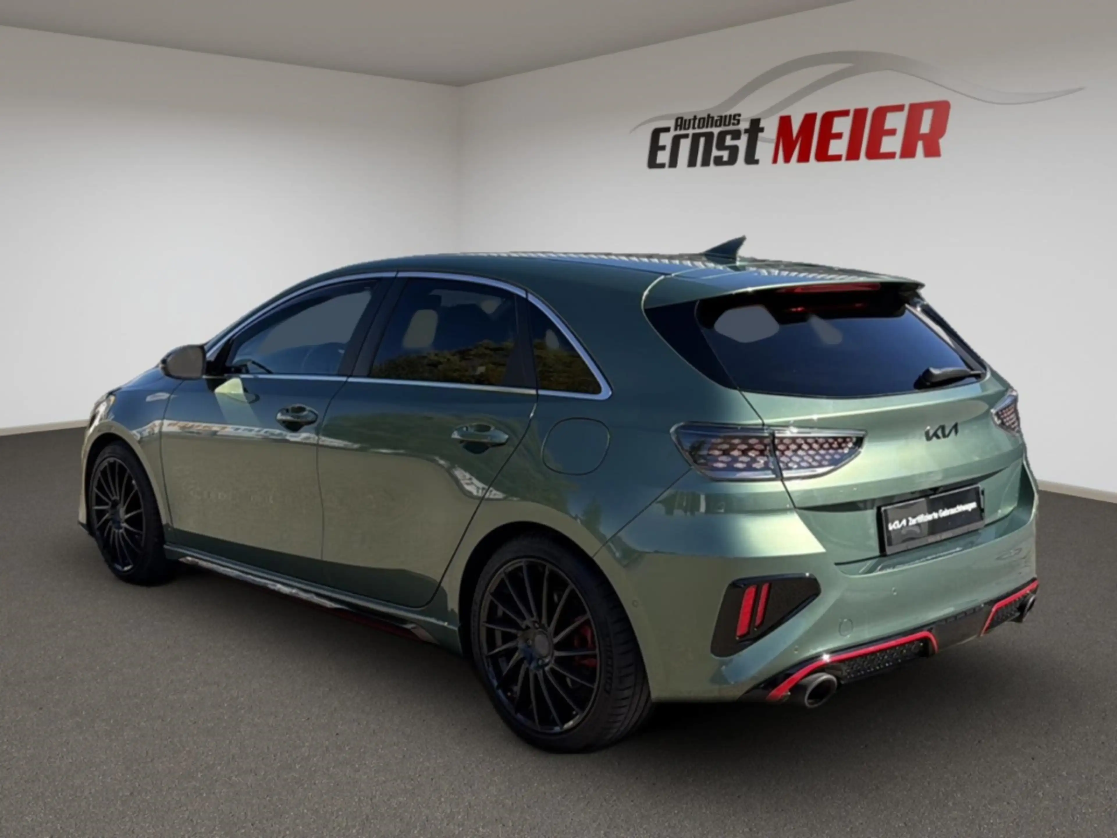 Kia Ceed / cee'd GT 1.6 T-GDI DCT7 NAVI+KOMFORT-PAKET — photo 3