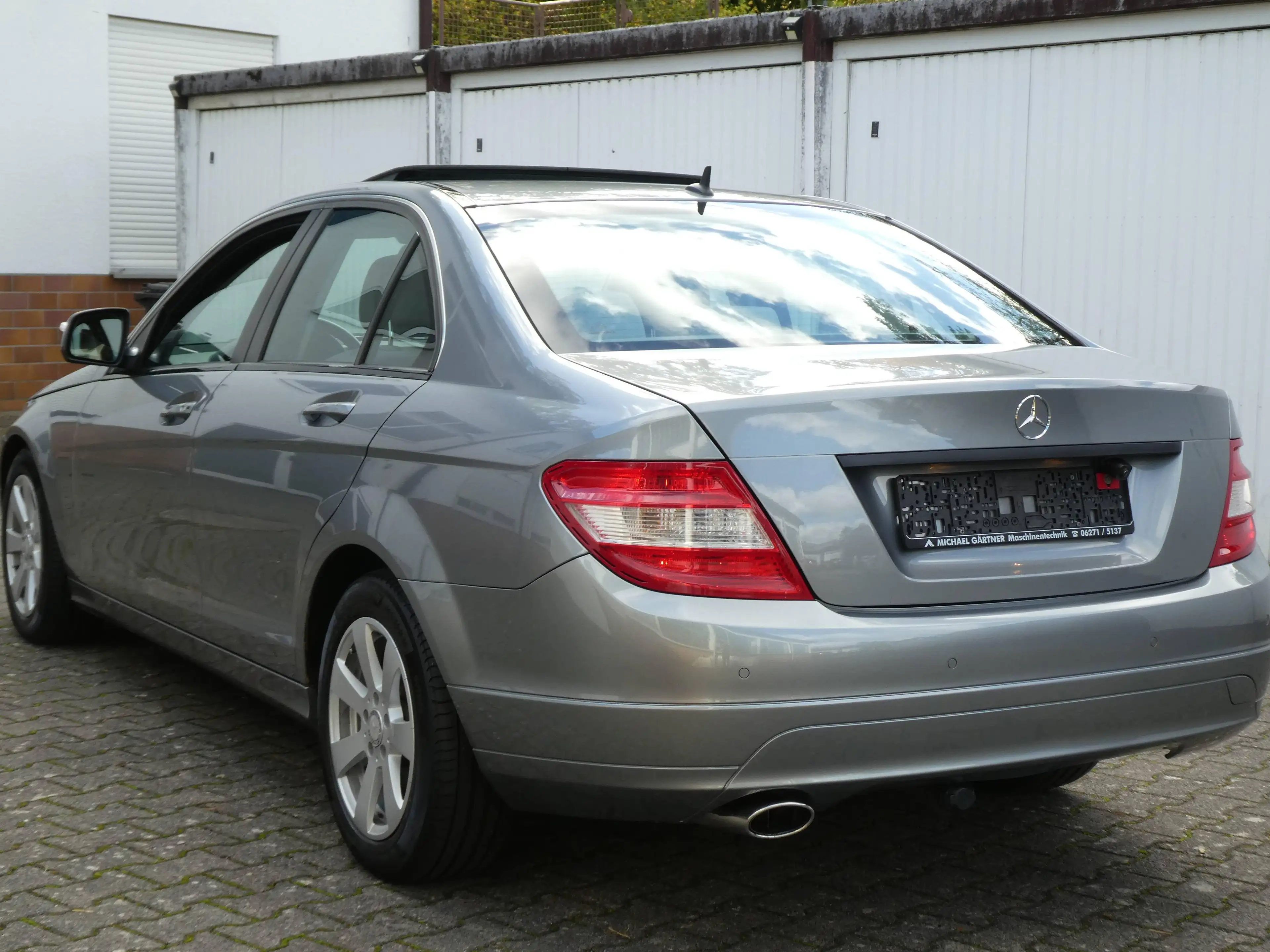 Mercedes-Benz C 220 CDI Limousine Automatik *Schiebedach* W204 — photo 10