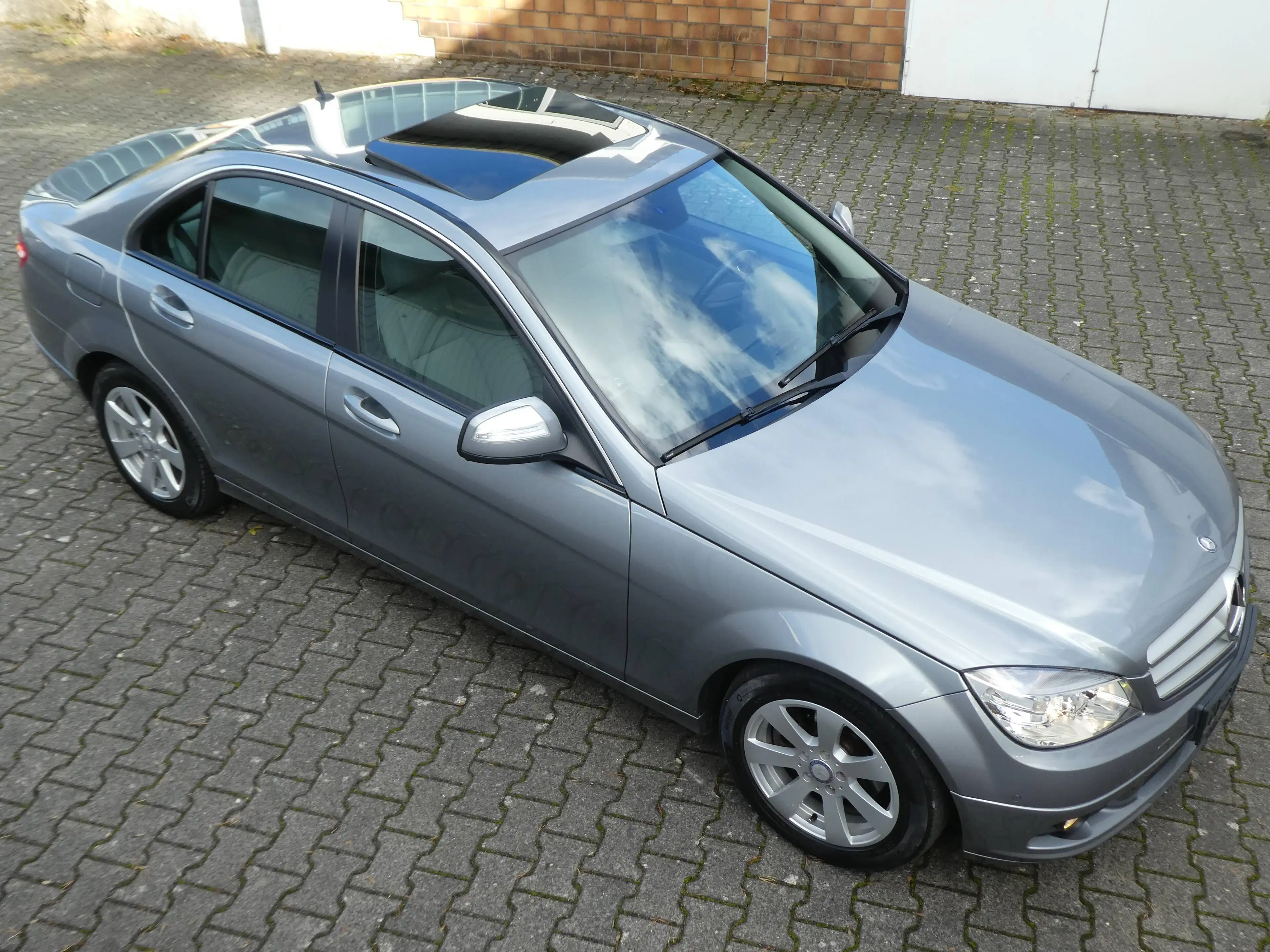 Mercedes-Benz C 220 CDI Limousine Automatik *Schiebedach* W204 — photo 9