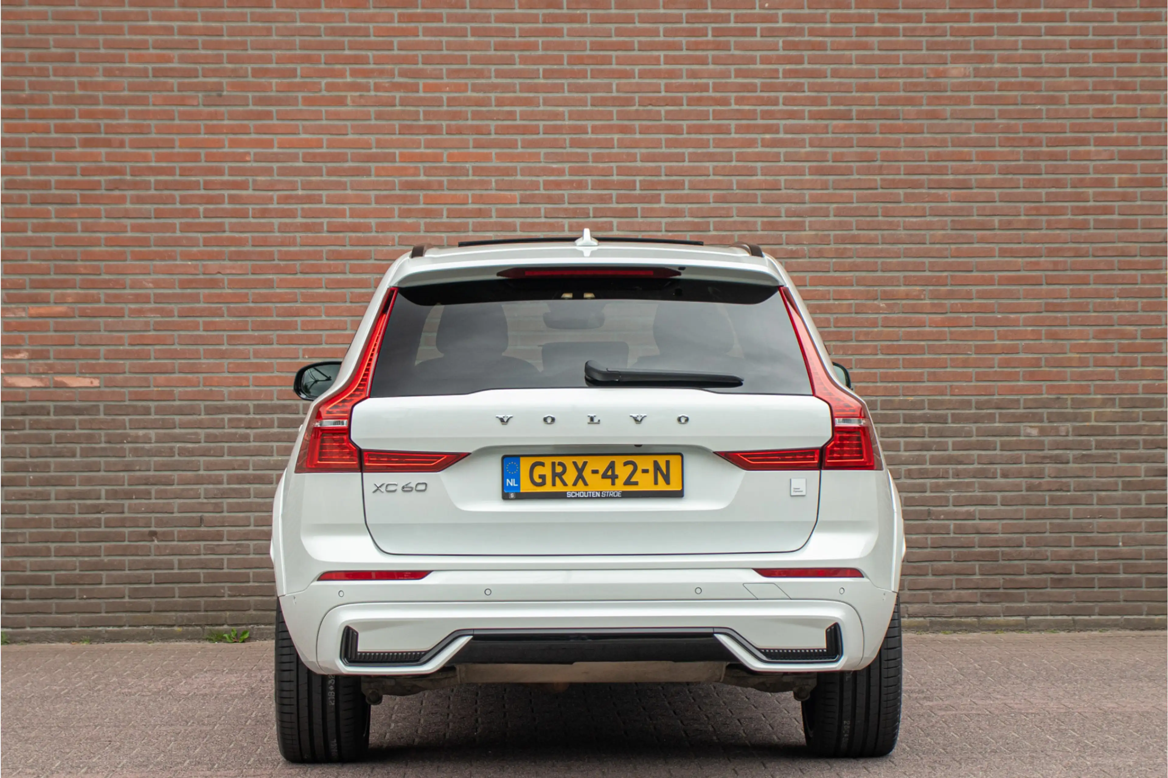 Volvo XC60 T8 AWD Polestar Engineered, Bowers & Wilkins, 360 — photo 28