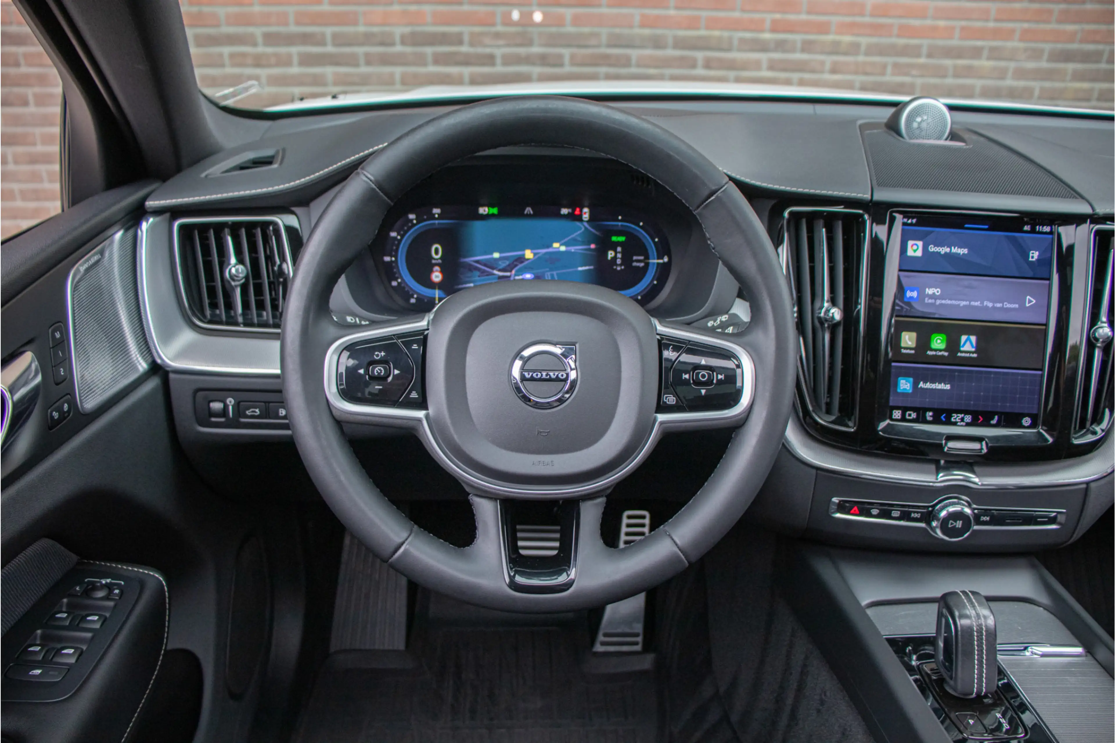 Volvo XC60 T8 AWD Polestar Engineered, Bowers & Wilkins, 360 — photo 11