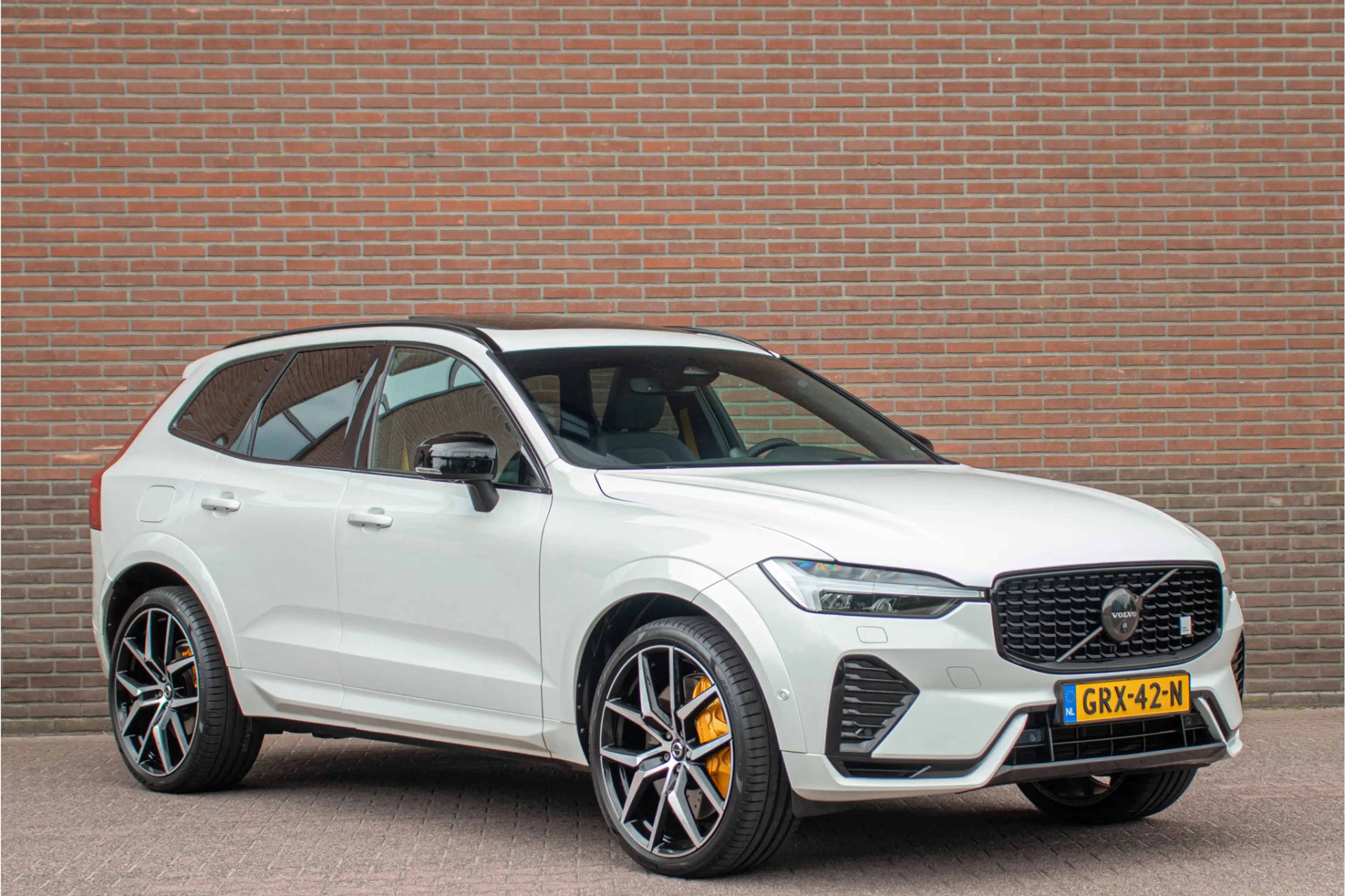 Volvo XC60 T8 AWD Polestar Engineered, Bowers & Wilkins, 360 — photo 6