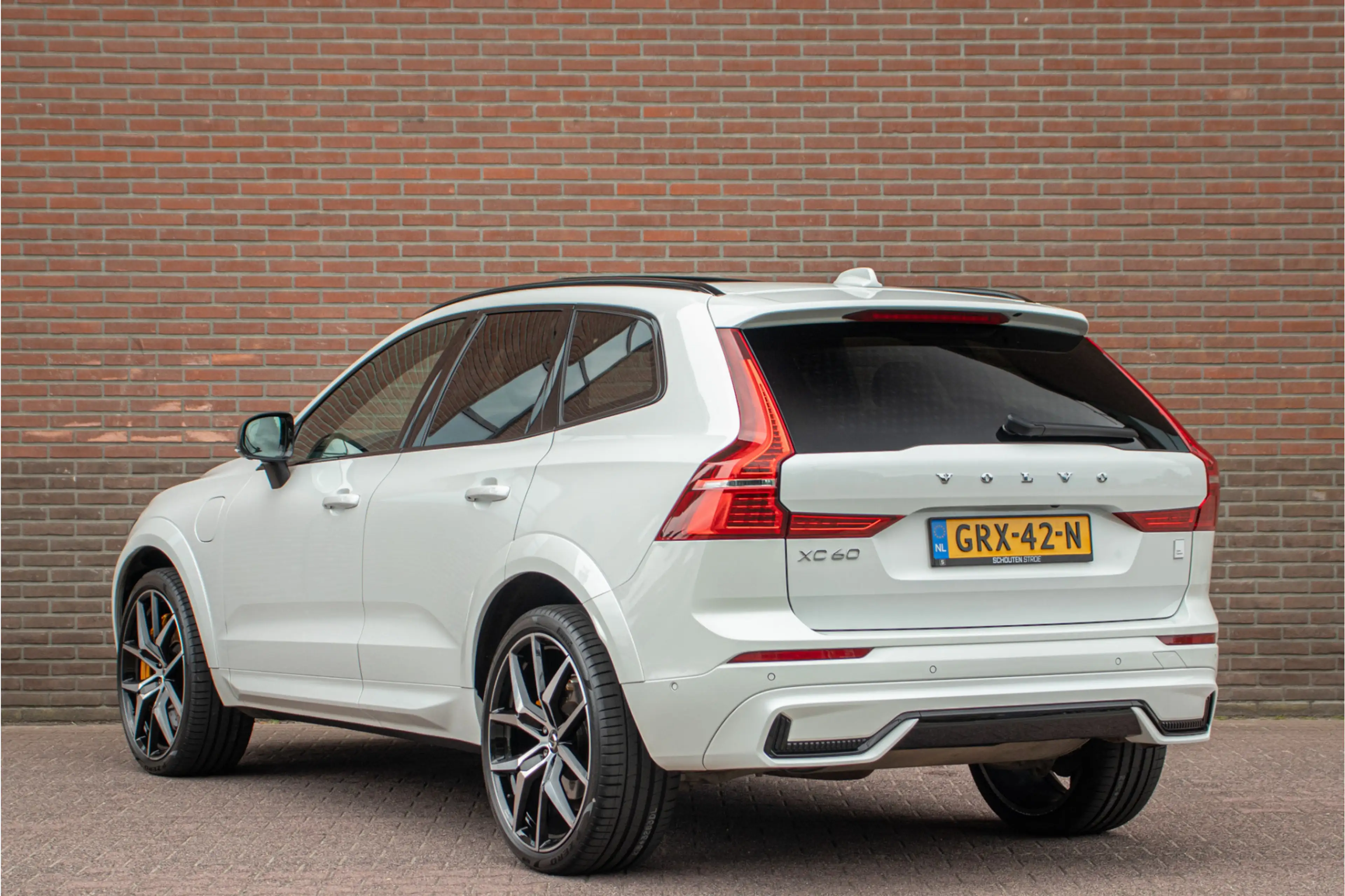 Volvo XC60 T8 AWD Polestar Engineered, Bowers & Wilkins, 360 — photo 7