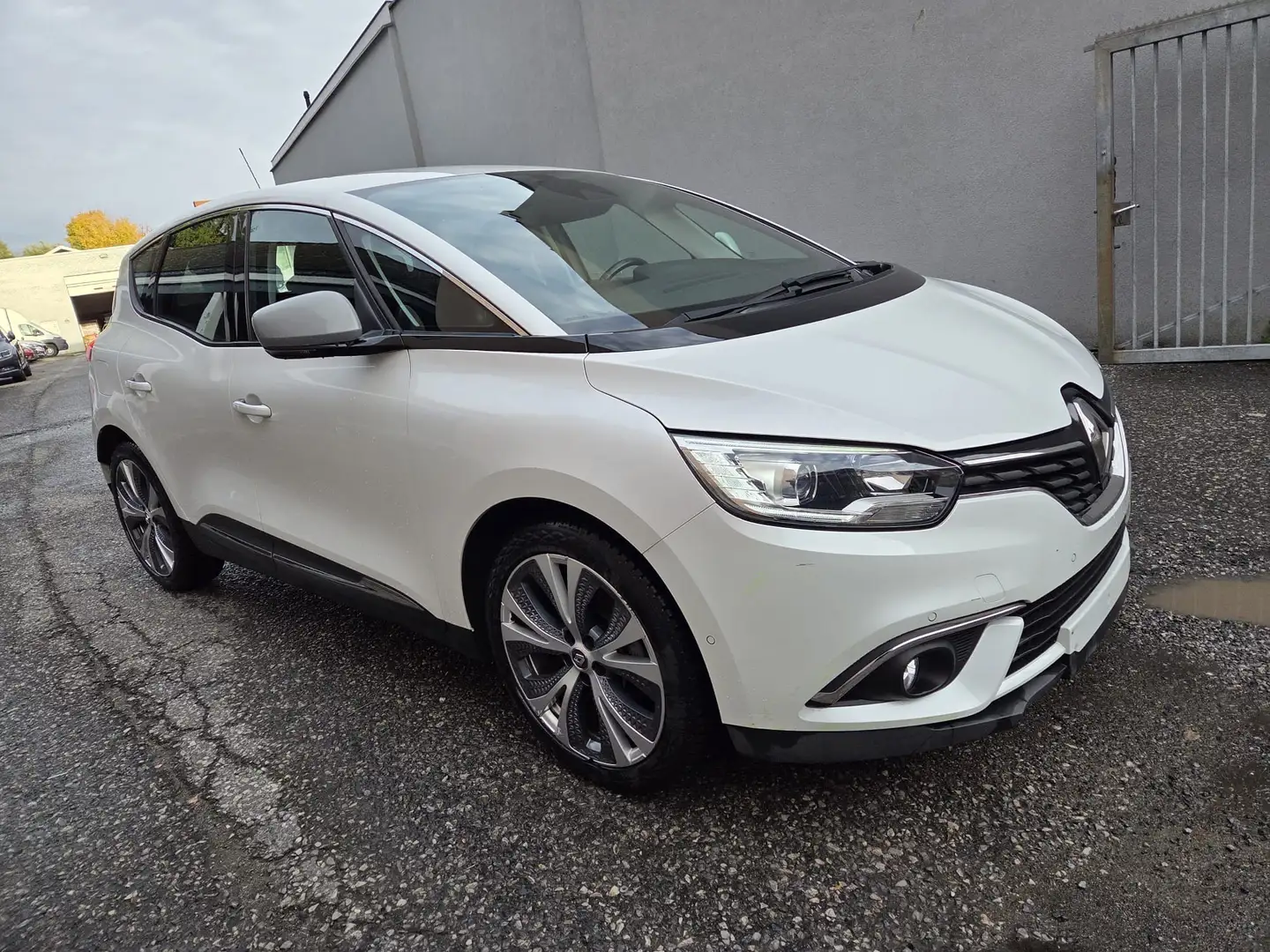 Renault Scenic Scenic 1.33 TCe intens Life 12 mois de garantie Blanc - 2
