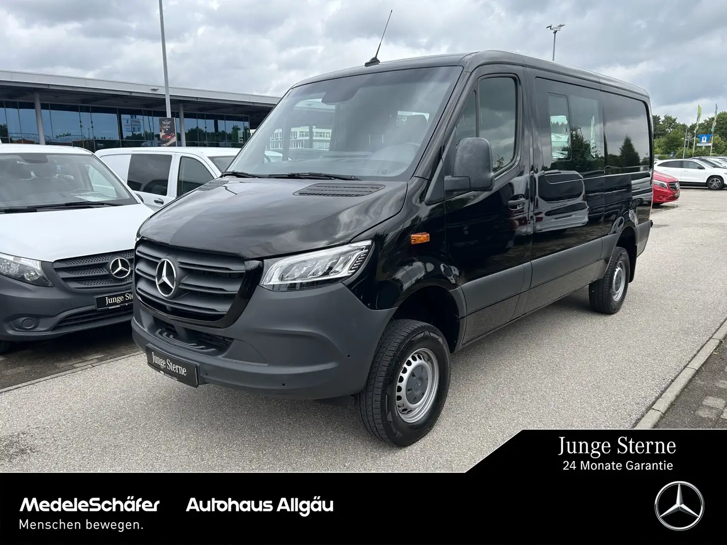Mercedes-Benz Sprinter Sprinter 319 V6 4x4 ALLRAD LED 360 AHK DISTRONIC Schwarz - 1