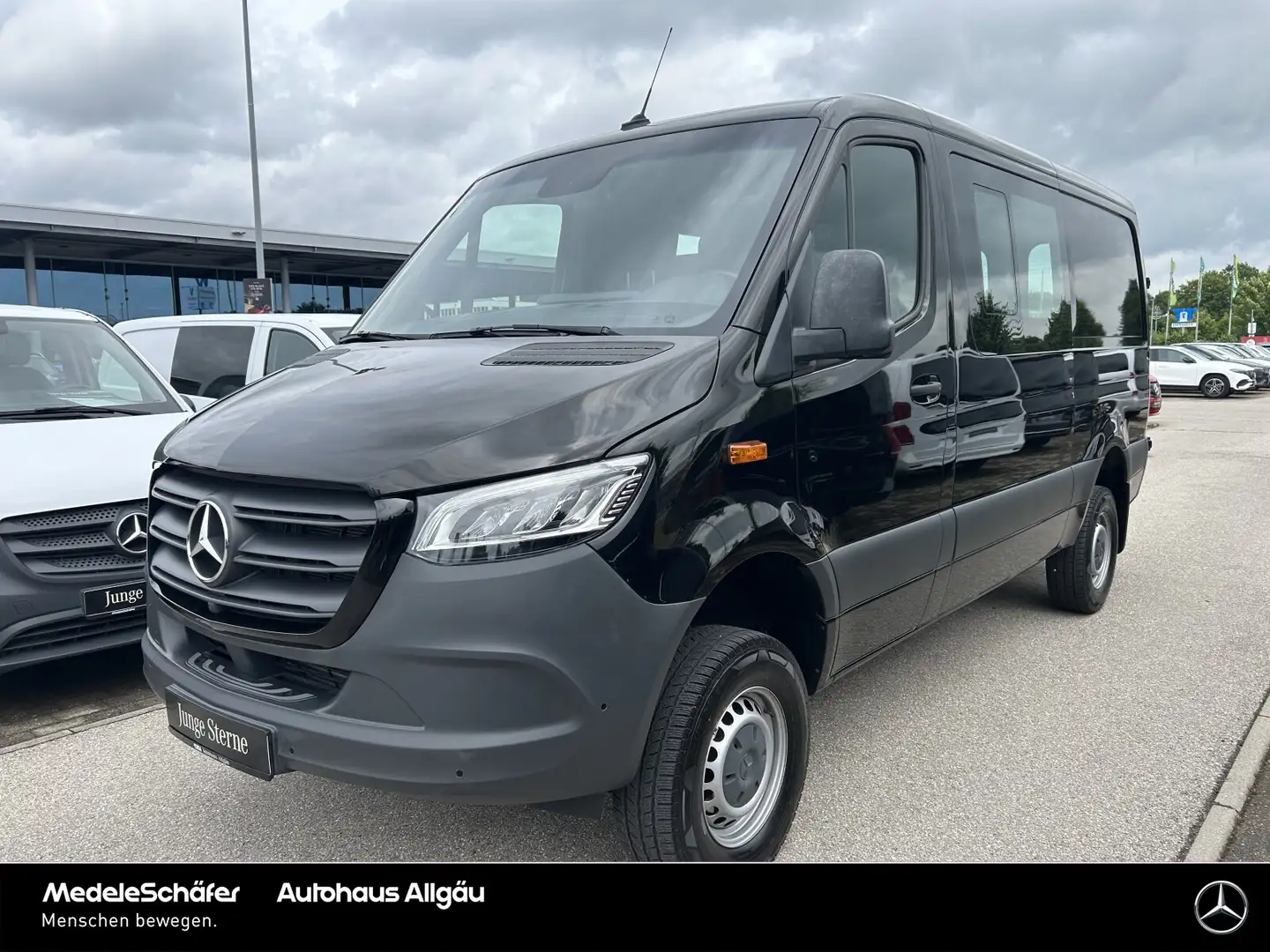 Mercedes-Benz Sprinter Sprinter 319 V6 4x4 ALLRAD LED 360 AHK DISTRONIC Schwarz - 2