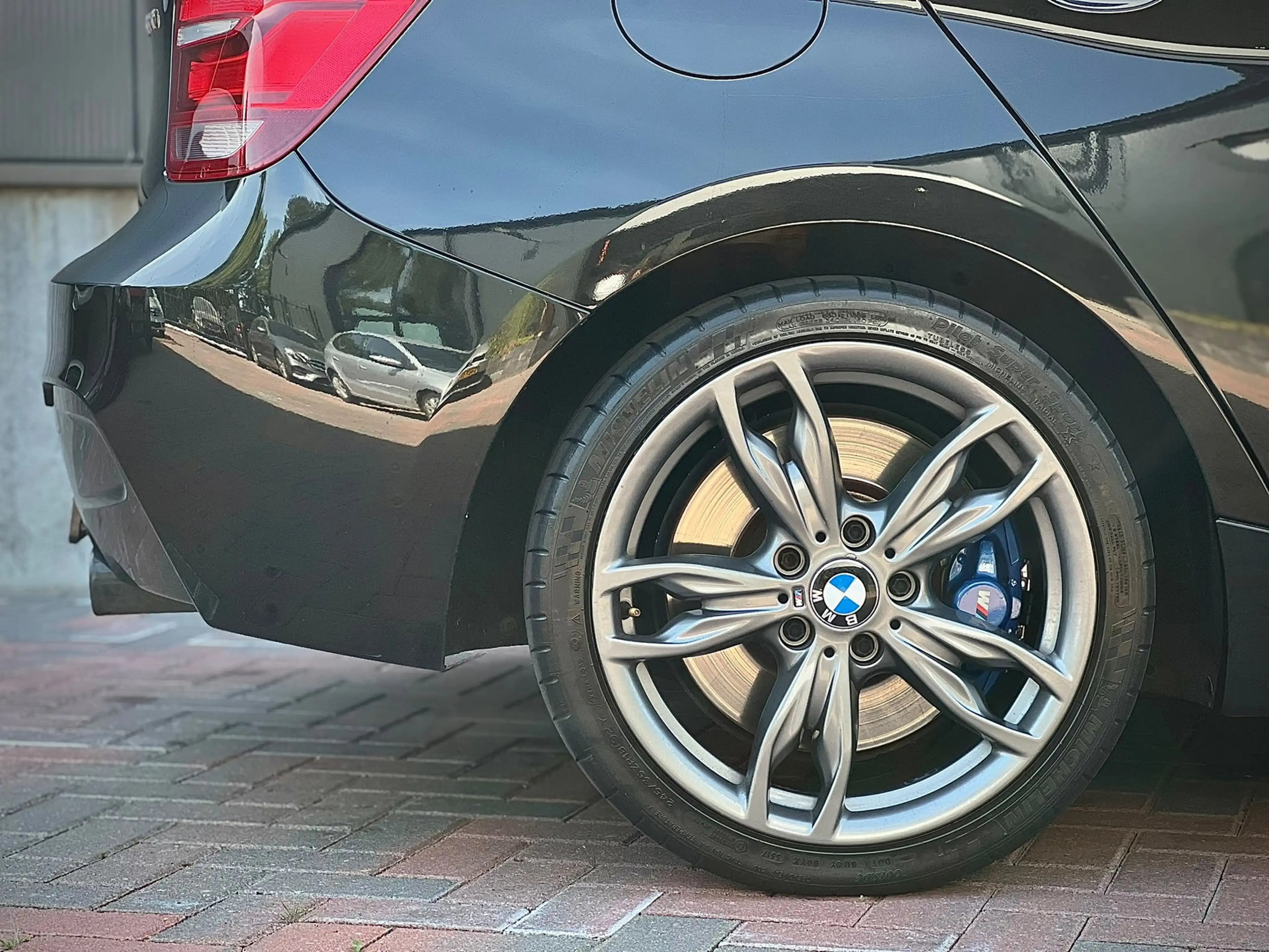 BMW 135 1-serie M135i xDrive Business+ * Led * Camera * H/ — photo 11