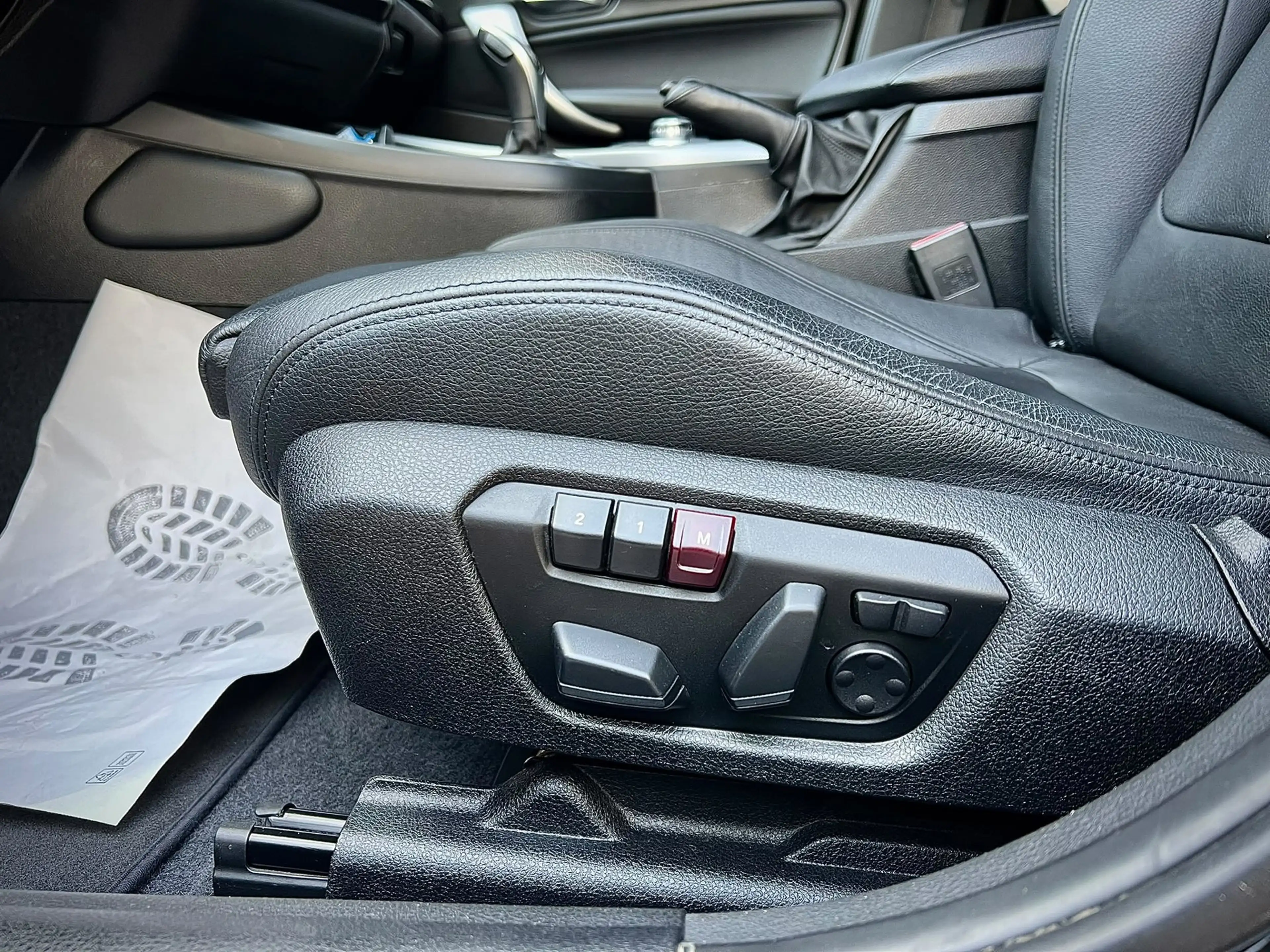 BMW 135 1-serie M135i xDrive Business+ * Led * Camera * H/ — photo 20