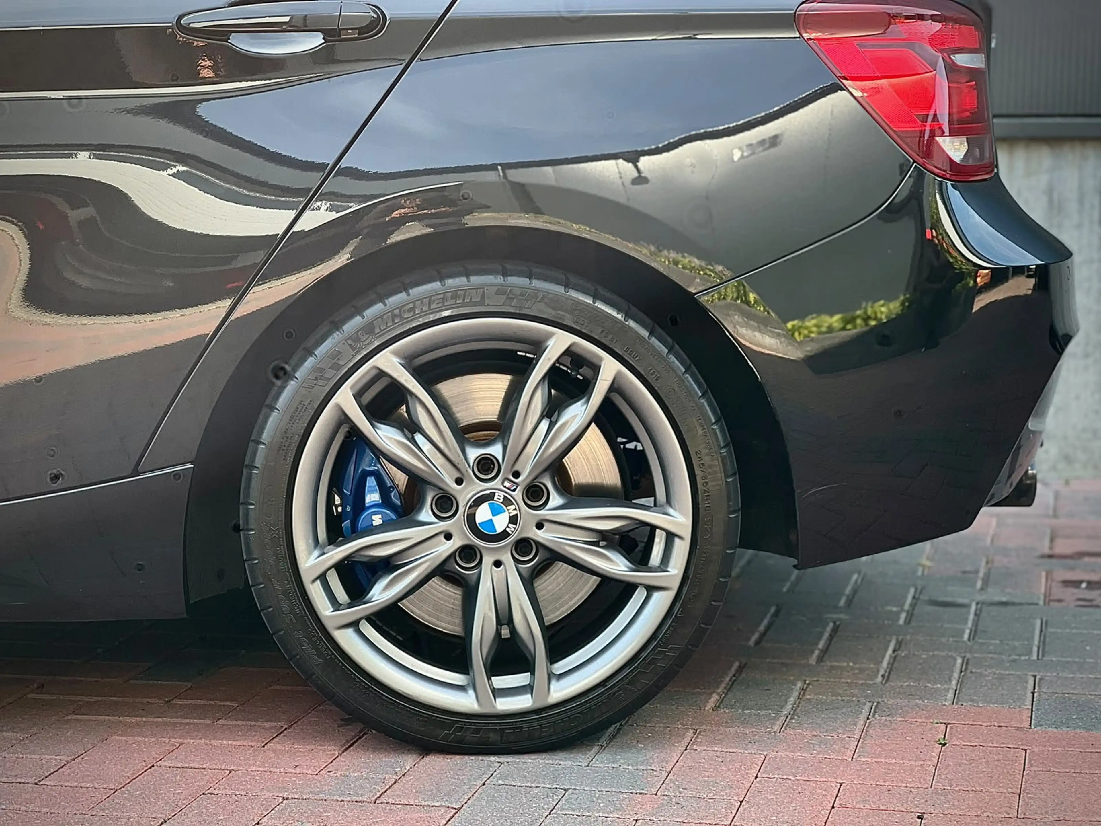 BMW 135 1-serie M135i xDrive Business+ * Led * Camera * H/ — photo 9
