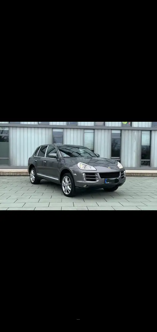 Porsche Cayenne S Tiptronic - 1