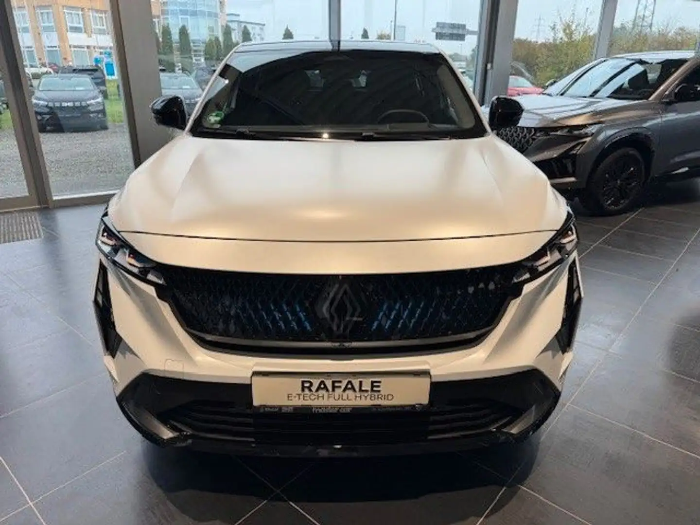 Renault Rafale Hybrid E-Tech 4x4 300 PHEV Atelier Alpin Weiß - 2