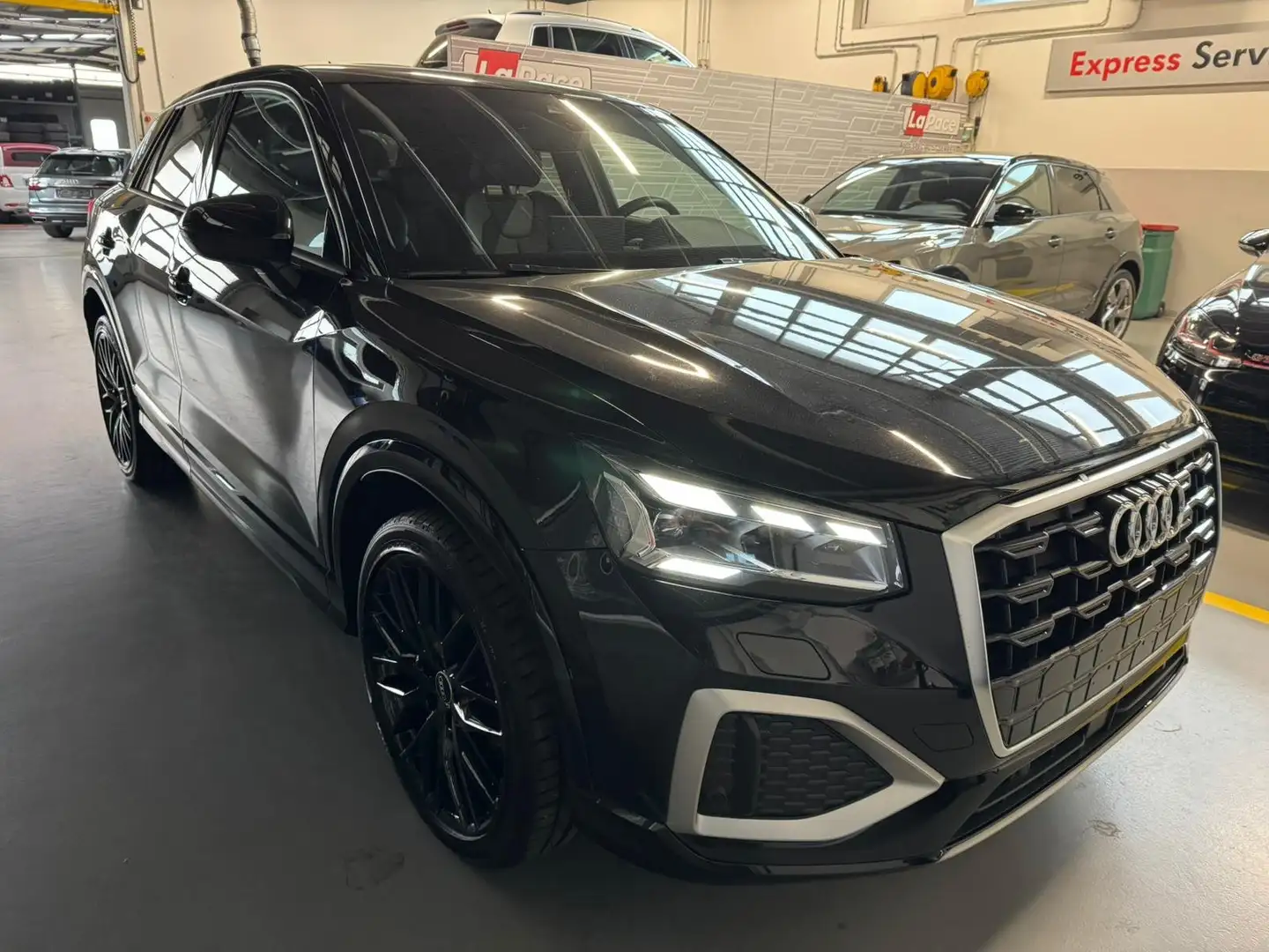 Audi Q2 Q2 35 1.5 tfsi S line edition s-tronic Nero - 2