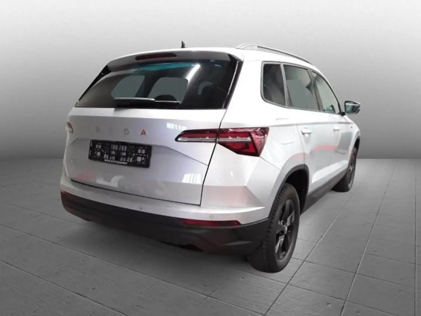 Skoda Karoq Tour Selection 1.5TSI DSG Navi LED EPH GRA Silber - 2