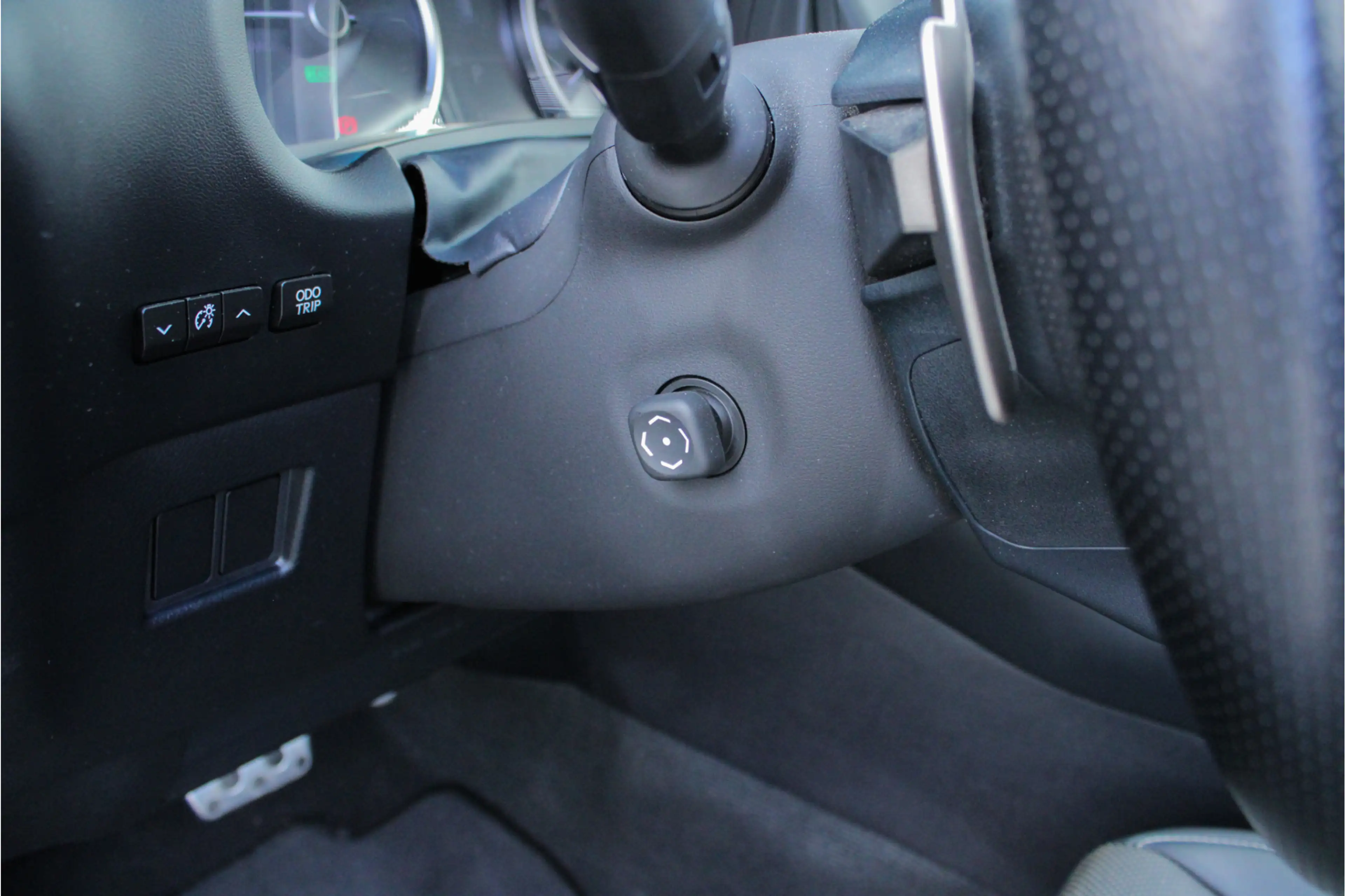 Lexus NX 300h AWD F Sport Premium |trekhaak|President Pack|pano| — photo 33