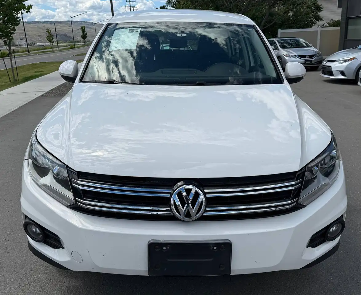 Volkswagen Tiguan снимка Volkswagen Tiguan
