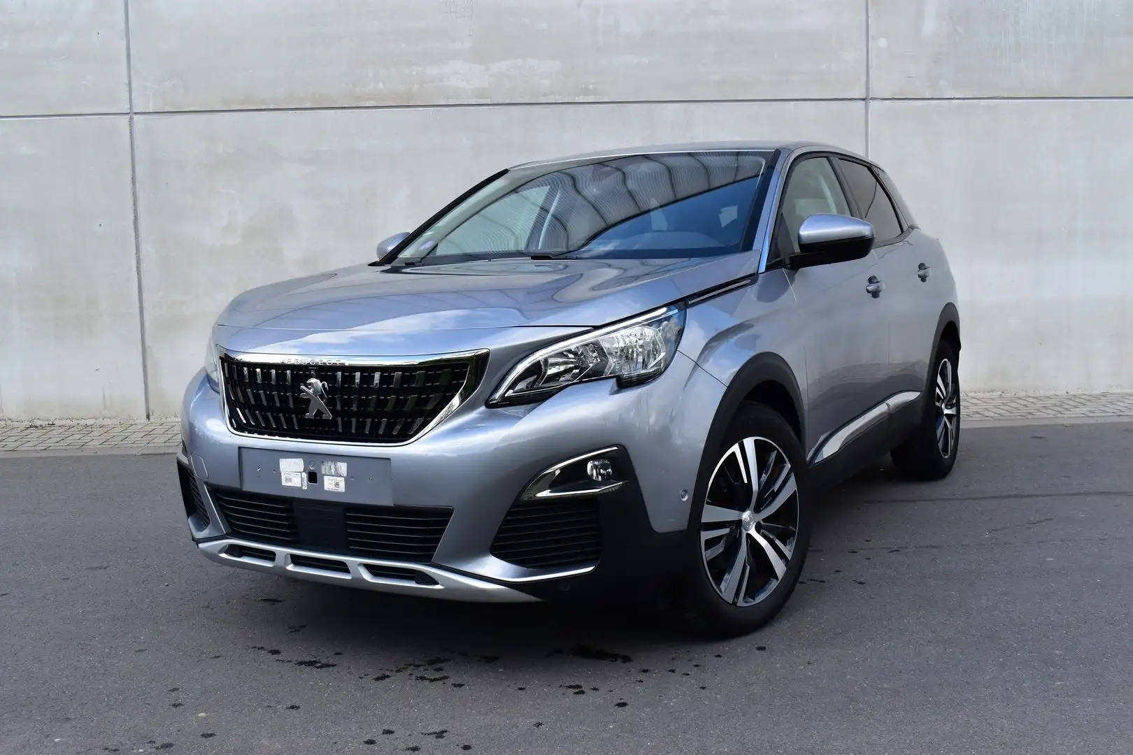 Peugeot 3008 1.2 Allure Eat-8 *Carnet - 1an de garantie* Zilver - 1