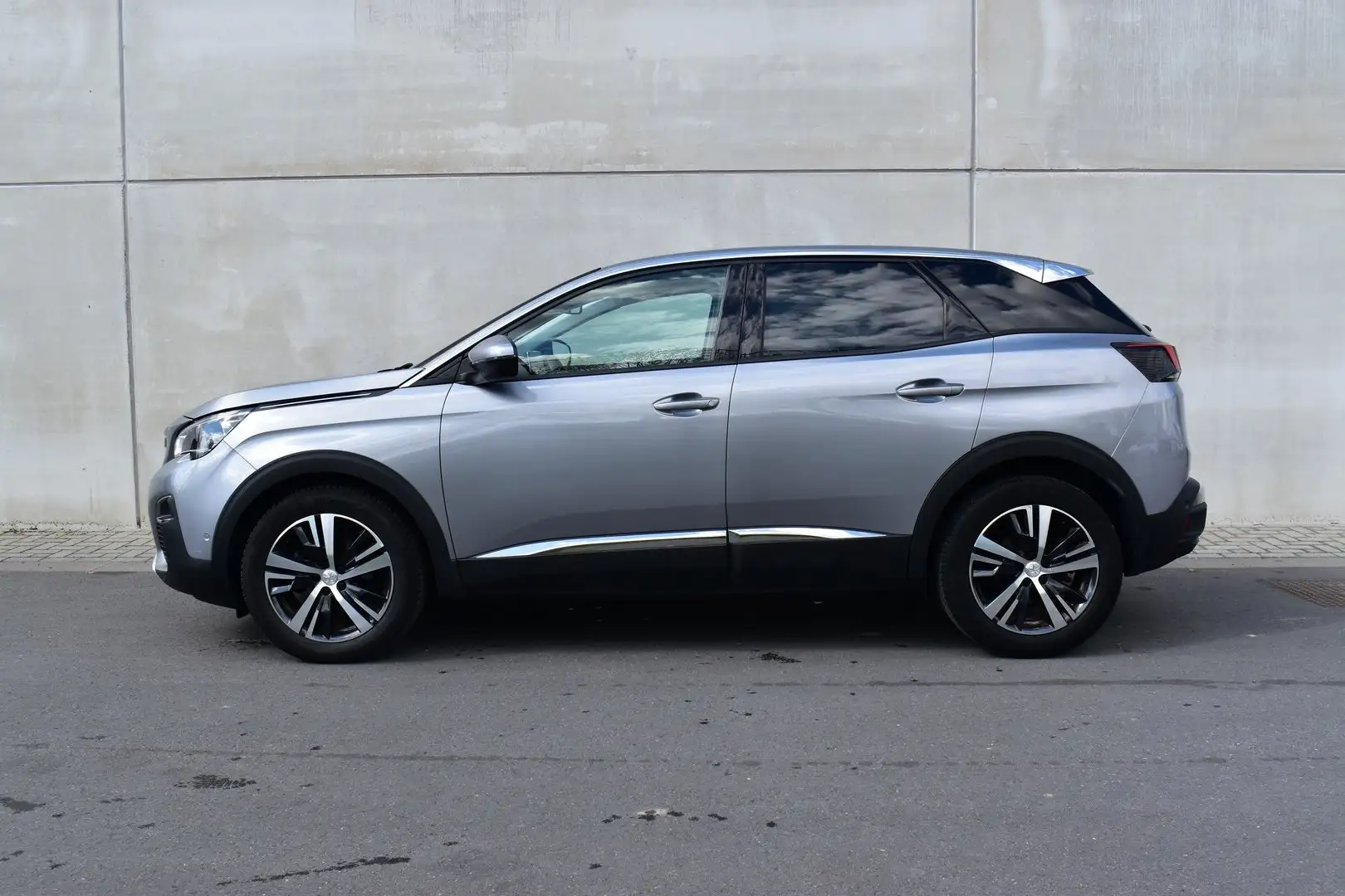 Peugeot 3008 1.2 Allure Eat-8 *Carnet - 1an de garantie* Zilver - 2