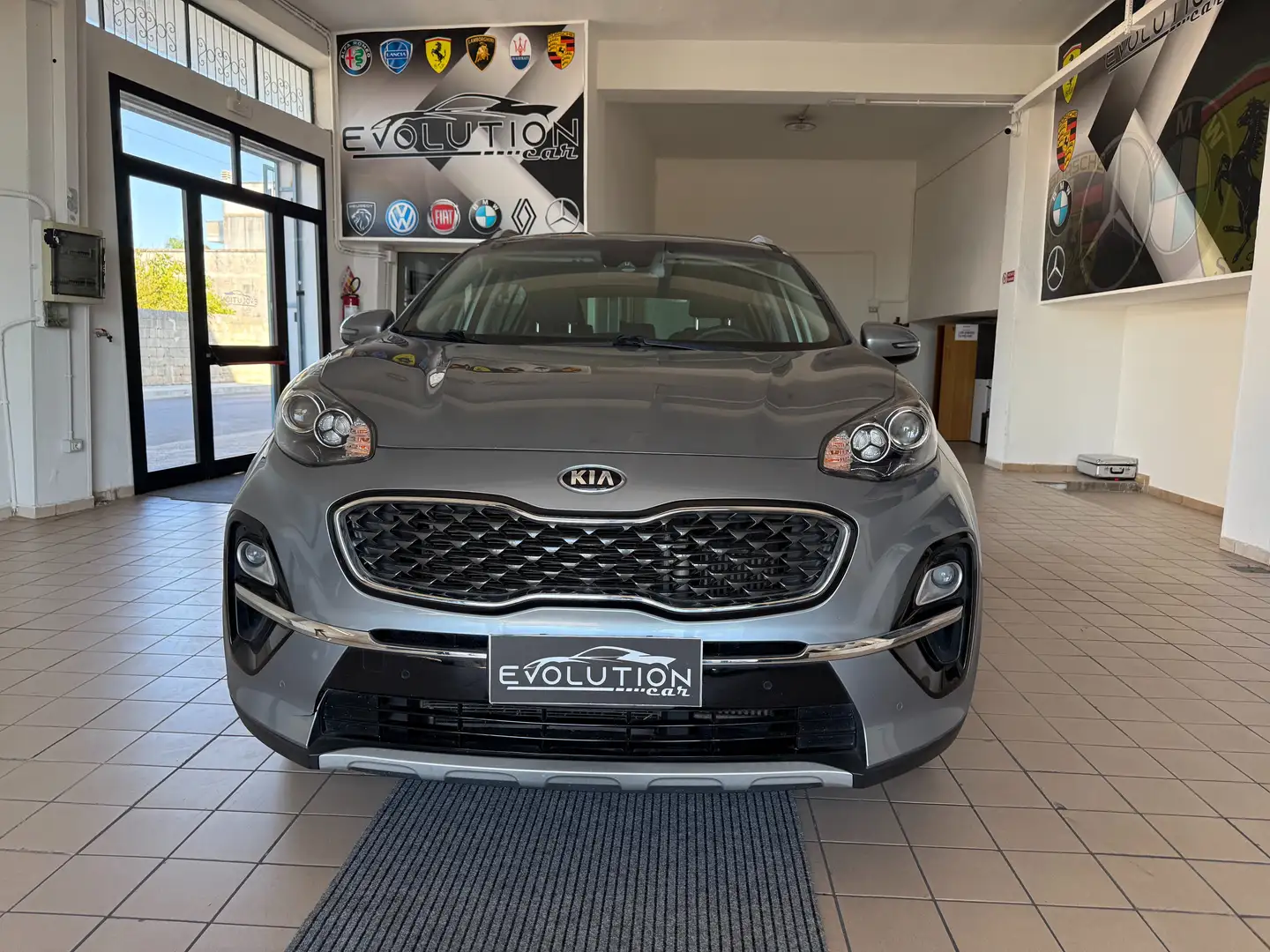Kia Sportage Sportage IV 2018 1.6 crdi GT Line awd 136cv Grijs - 1