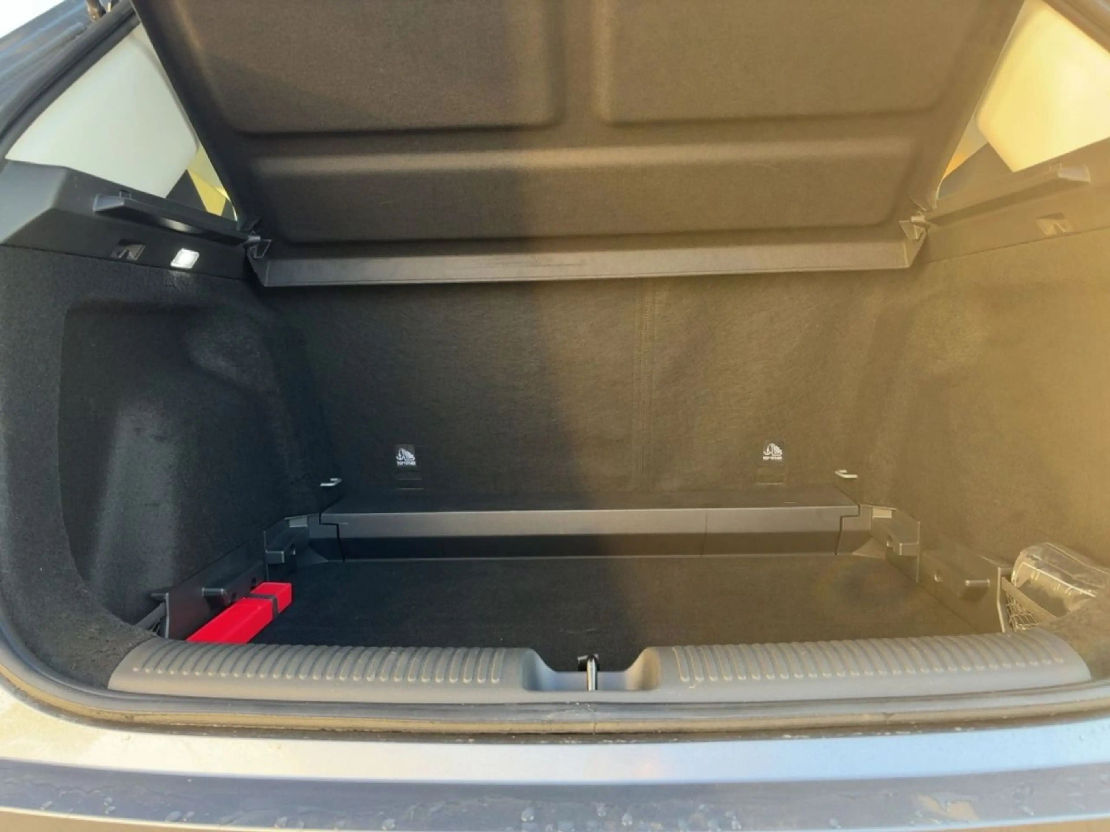 MG ZS 1.5L 5MT Comfort MY24 — photo 8