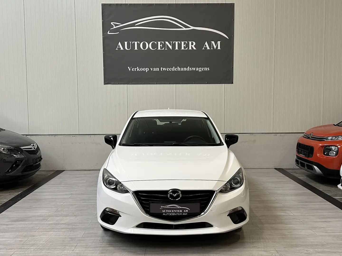 Mazda 3 SKYACTIV-G 100 Prime-Line 89.000 km* Airco* Blanc - 2