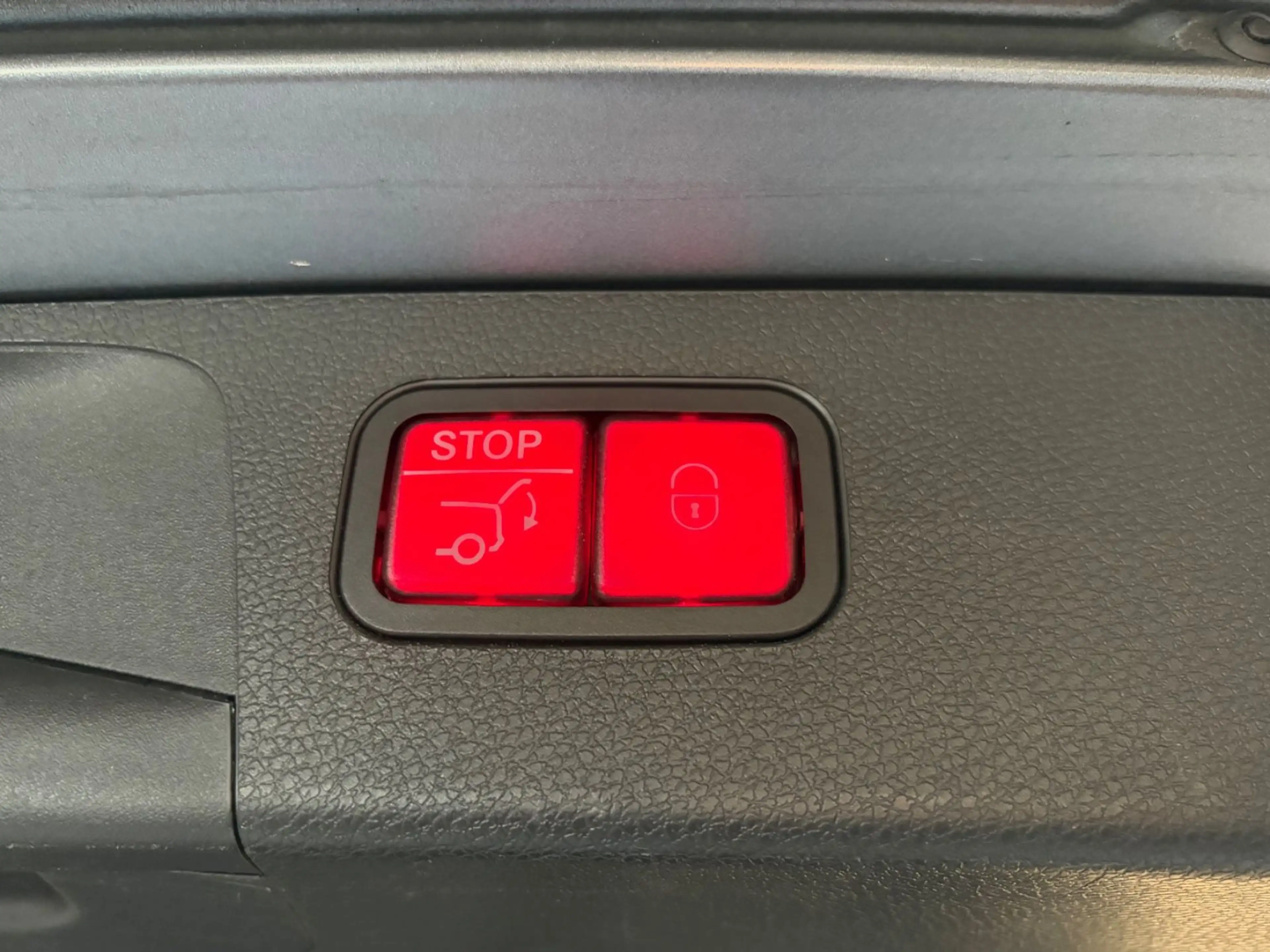 Mercedes-Benz E 63 AMG E 63 S AMG T-Modell 4Matic — photo 11