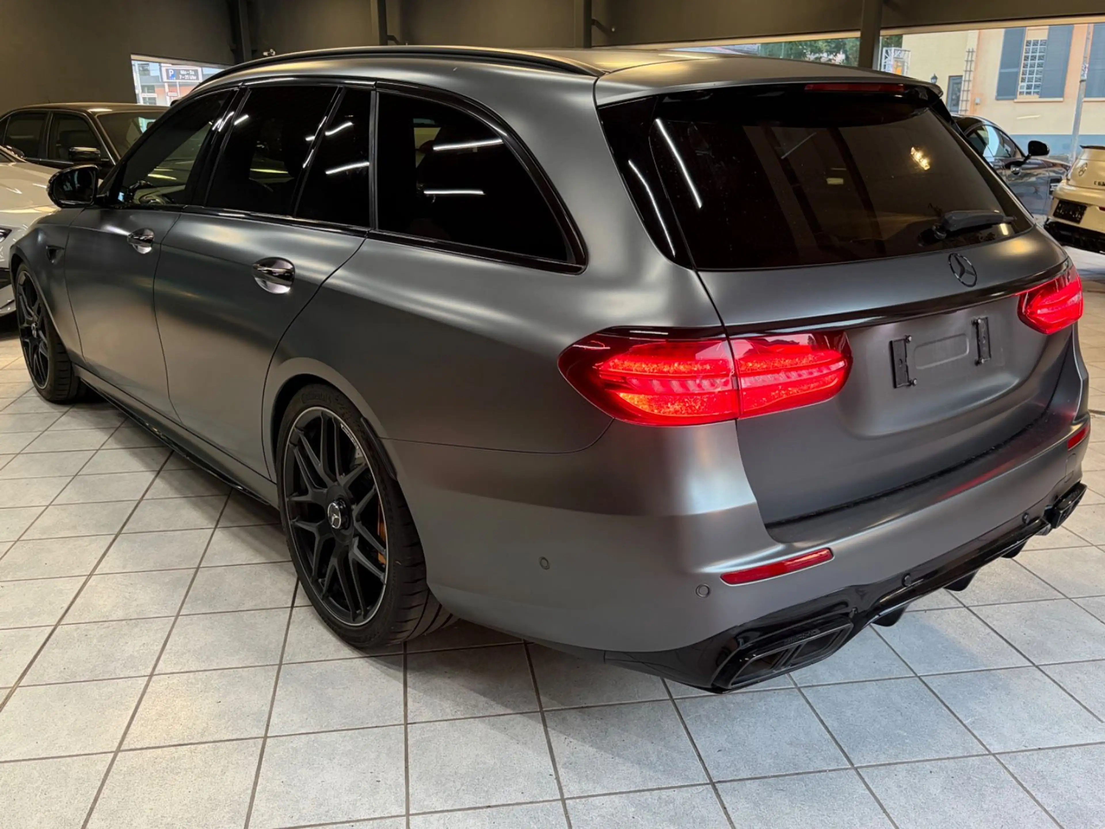 Mercedes-Benz E 63 AMG E 63 S AMG T-Modell 4Matic — photo 5