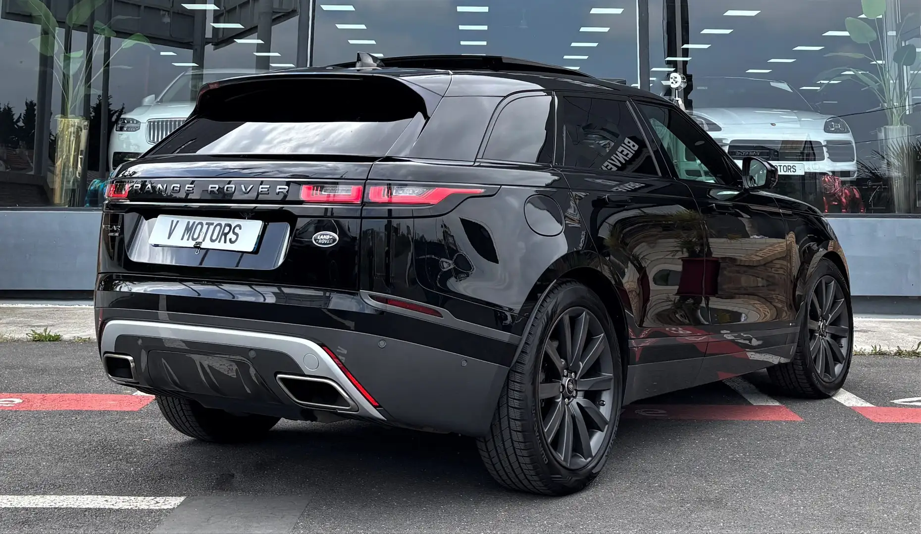 Land Rover Range Rover Velar D300 V6 HSE R-Dynamic 300 Performance 1er Main Schwarz - 2