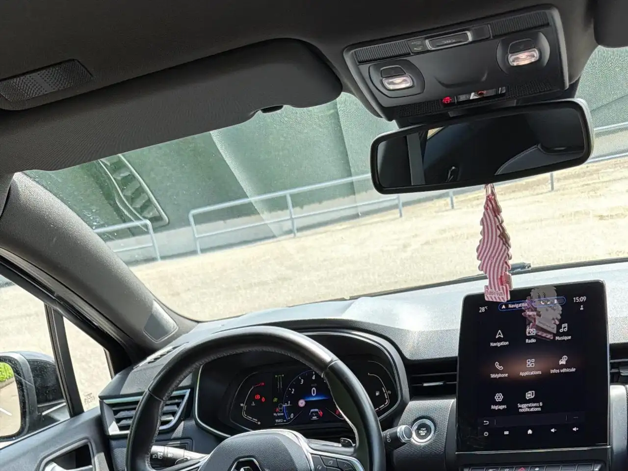 Renault Clio Citadine 3 portes — photo 3