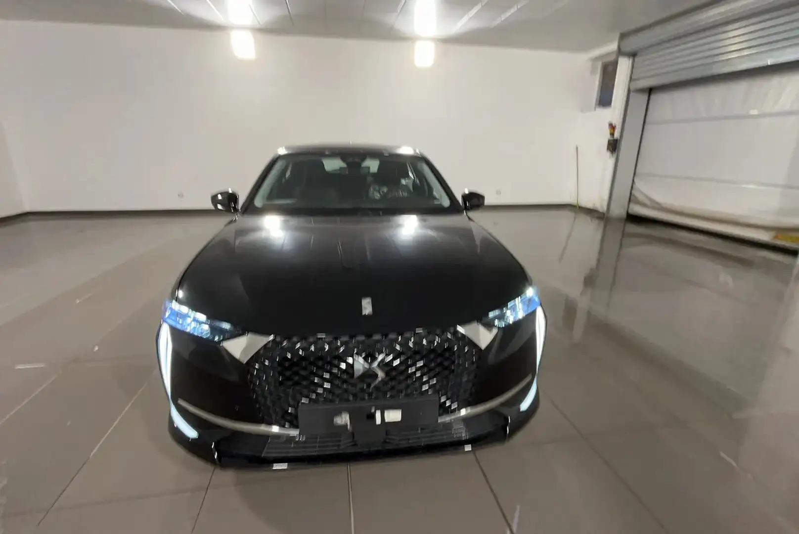 DS Automobiles DS 4 1.6 e-tense phev Bastille Business 225cv auto Nero - 1