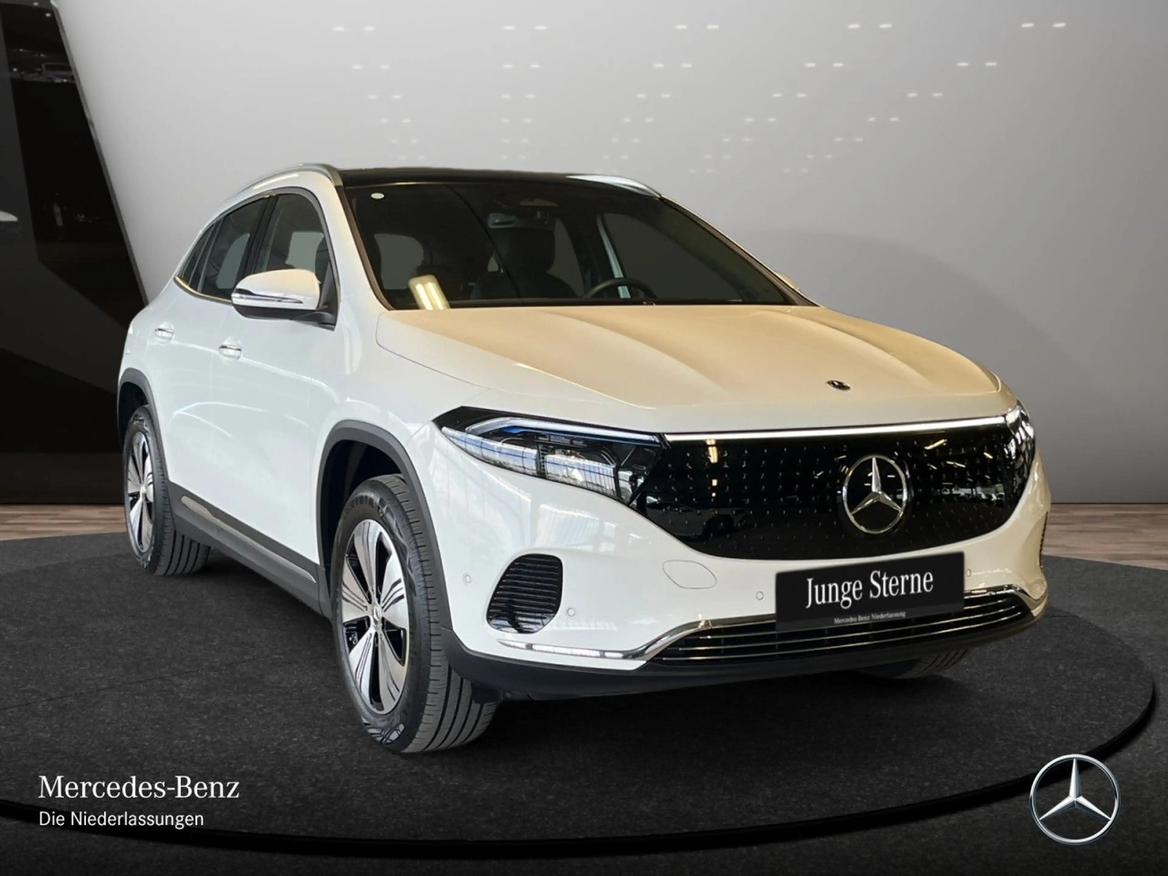 Mercedes-Benz EQA 250 PROG+PLUS-PAKET+AHK+PANO+KAMERA+KEYLESS — photo 5