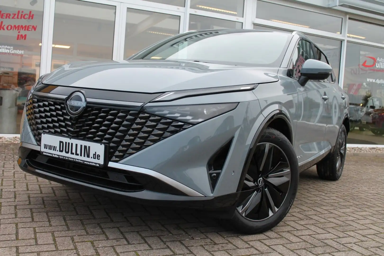 Nissan Qashqai 1,5 VC-T Tekna e-Power Gris - 1
