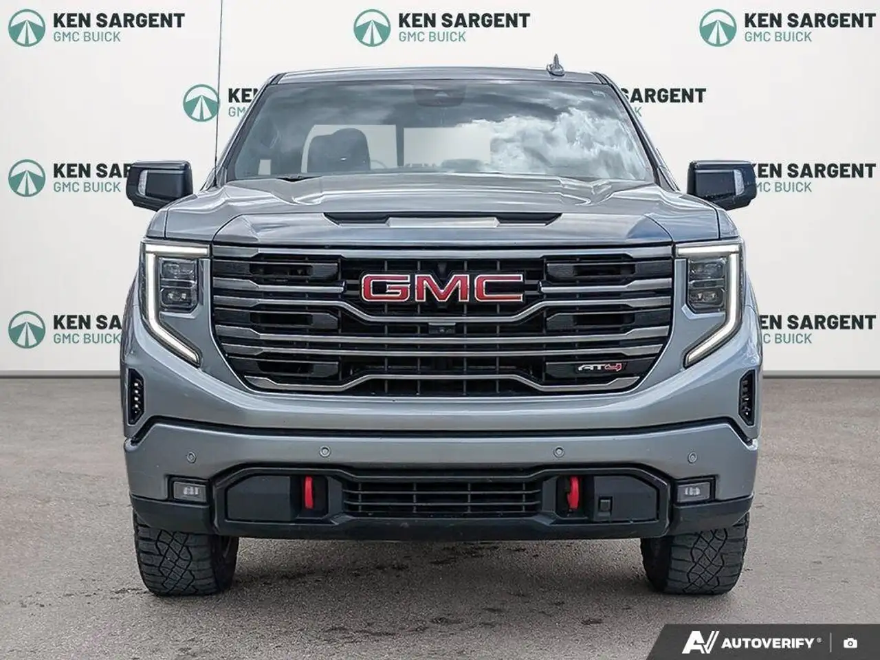 GMC Sierra 1500 снимка GMC Sierra 1500
