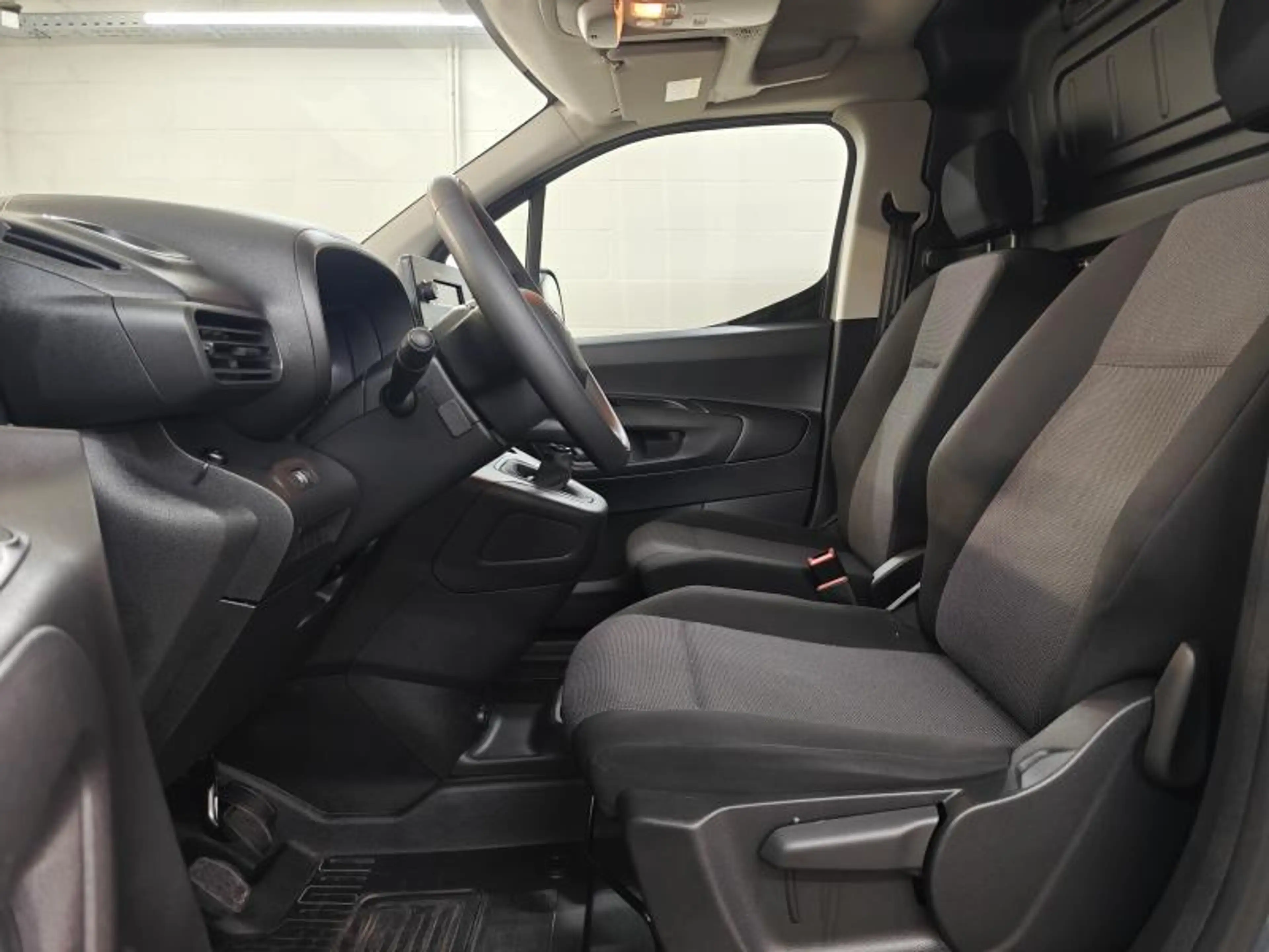 Toyota Proace City Active - 39447km - Garantie — photo 4