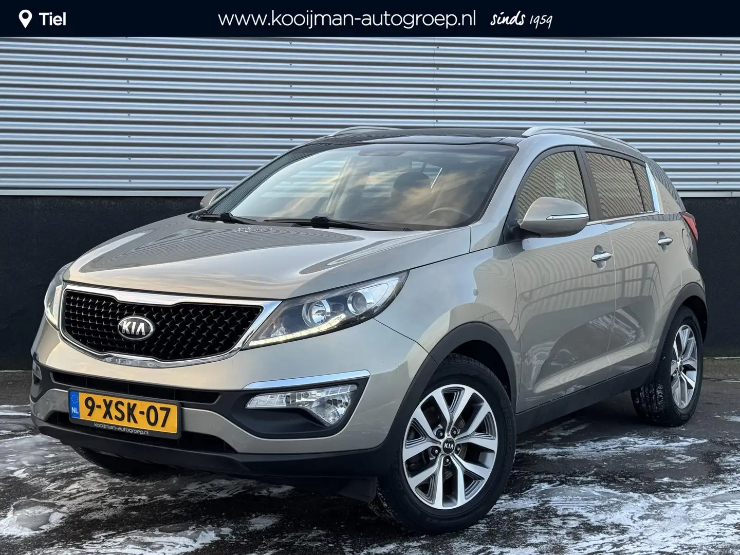 Kia Sportage 1.6 GDI BusinessPlusLine Schuif/kanteldak, Trekhaa Grau - 1