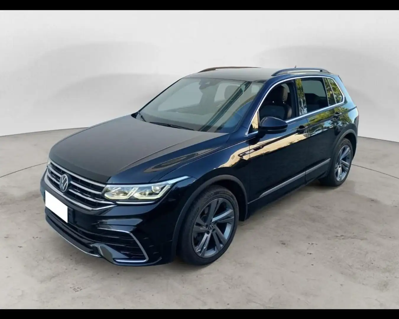 Volkswagen Tiguan 2.0 tdi scr R-Line 150cv dsg Nero - 1
