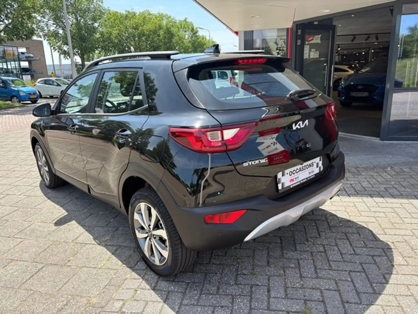 Kia Stonic 1.0 T-GDi MHEV DynamicPlusLine | Navi | Cruise | 2 Zwart - 2
