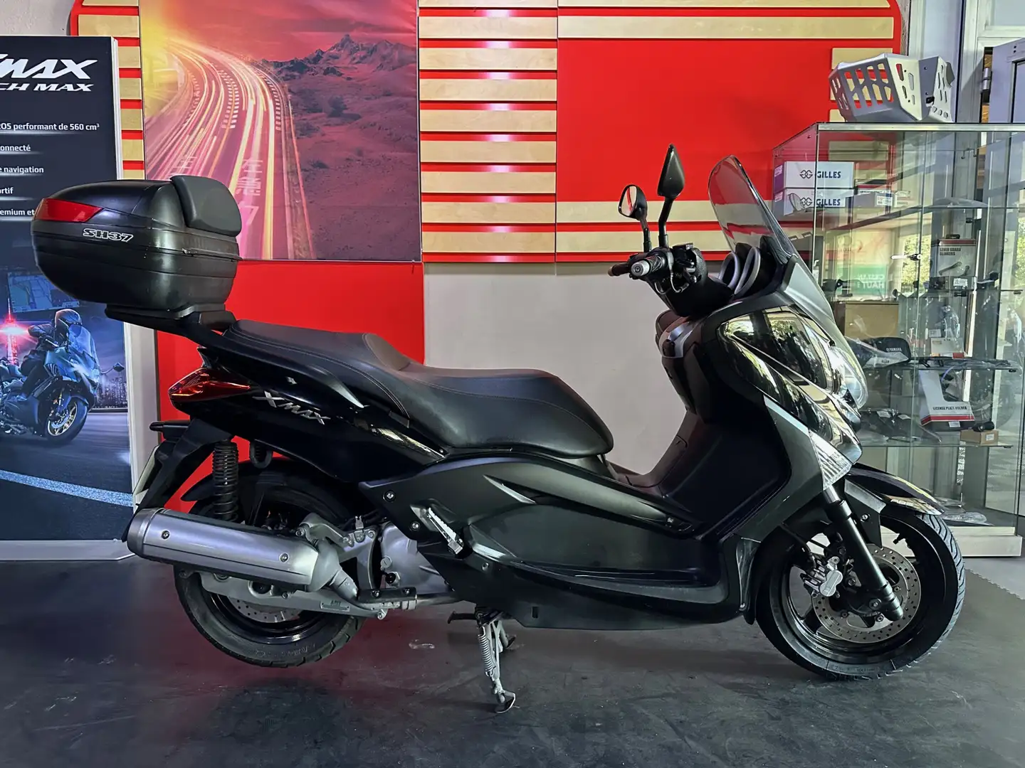Yamaha X-Max 125 Noir - 1
