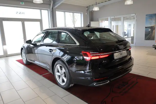 Audi A6 view 3