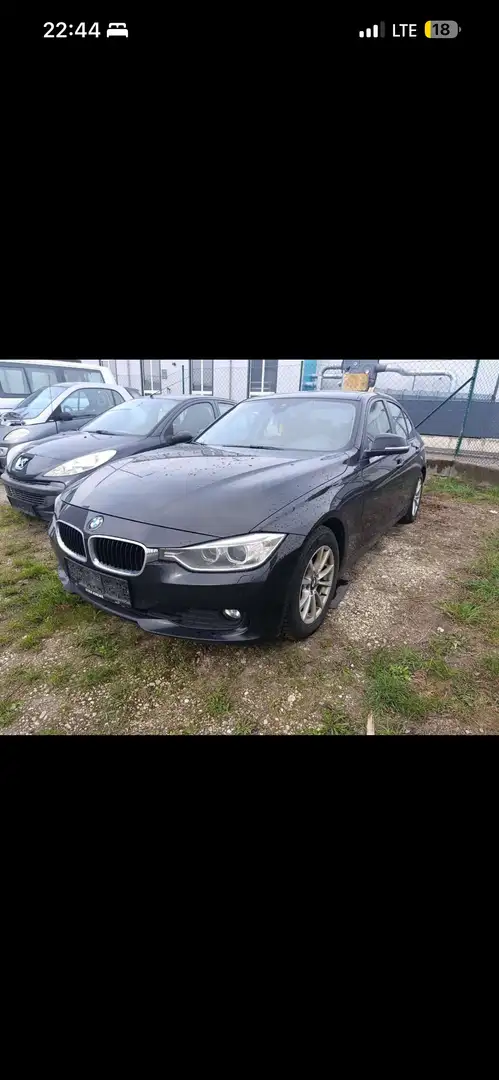 BMW 320 320d - 1