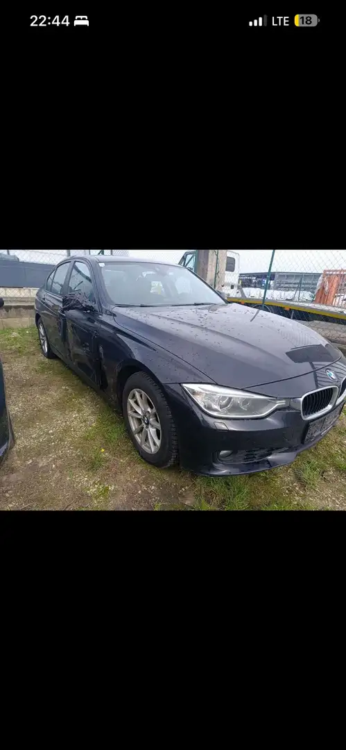 BMW 320 320d - 2