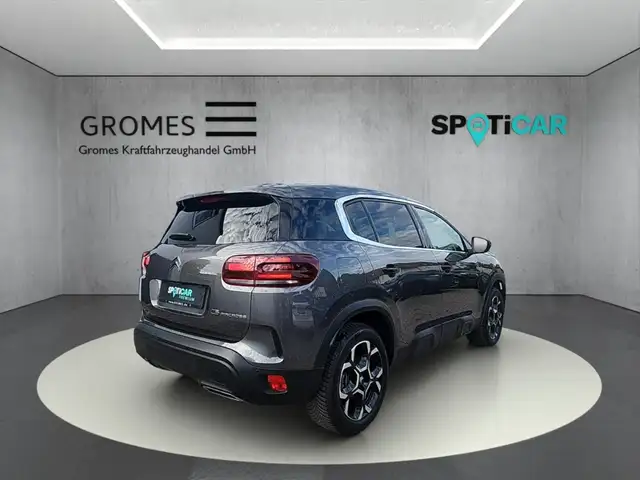 Citroen C5 Aircross view 3