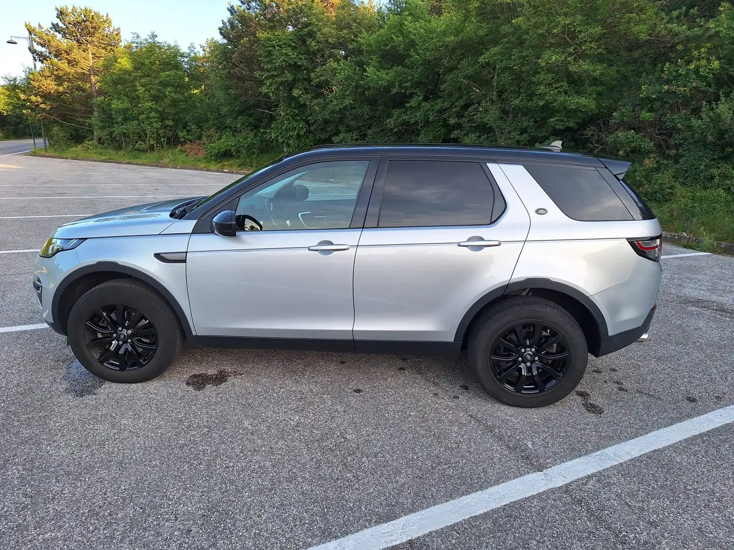 Land Rover Discovery Sport 2.0 - 180cv – SE - automatico - 4x4 Argento - 2