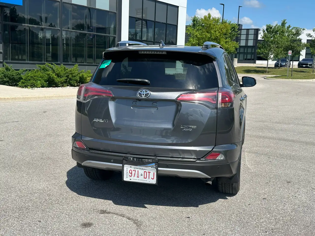 Toyota RAV 4 снимка Toyota RAV 4