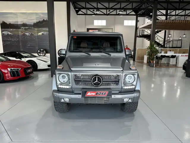 Mercedes-Benz G-Class view 3