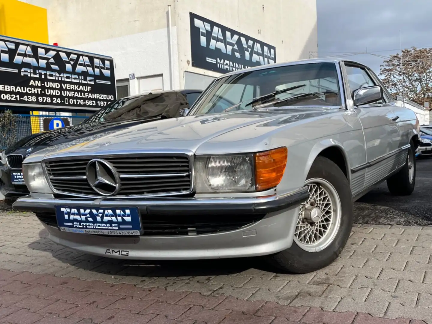 Mercedes-Benz SLC 280 siva - 2