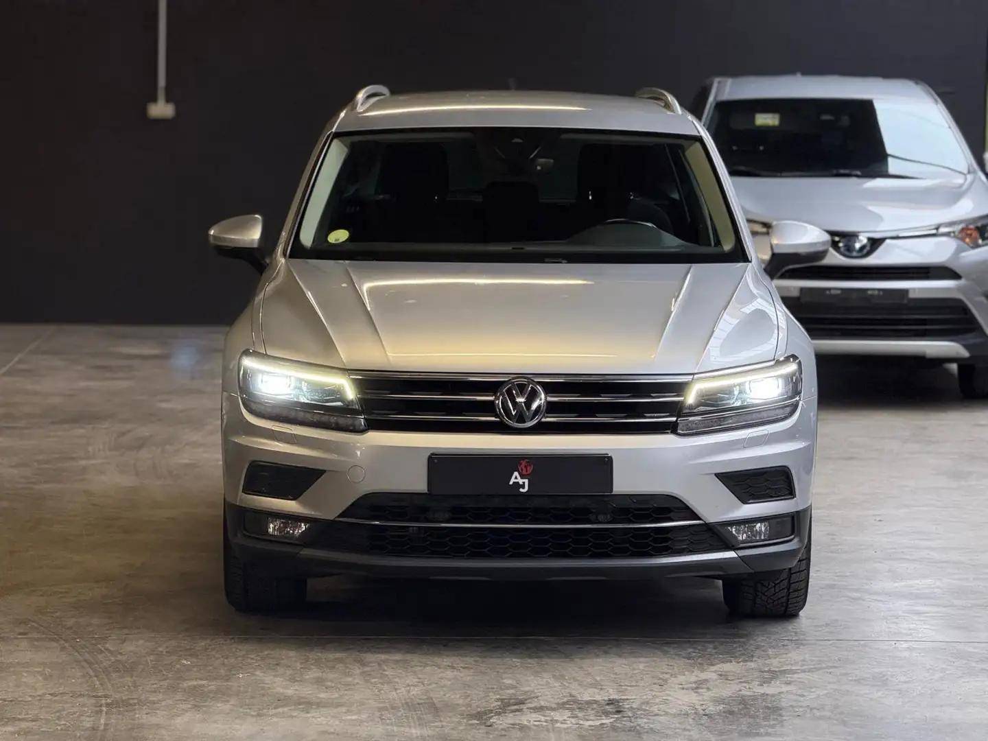Volkswagen Tiguan Tiguan 2.0 TDI (BlueMotion Technology) DSG Sound Argent - 2